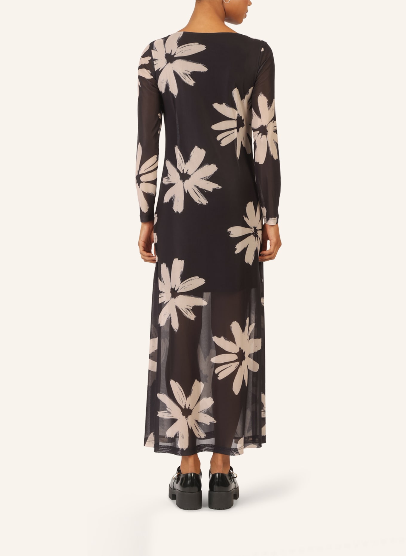 APART Maxi Meshkleid: SCHWARZ/ NUDE