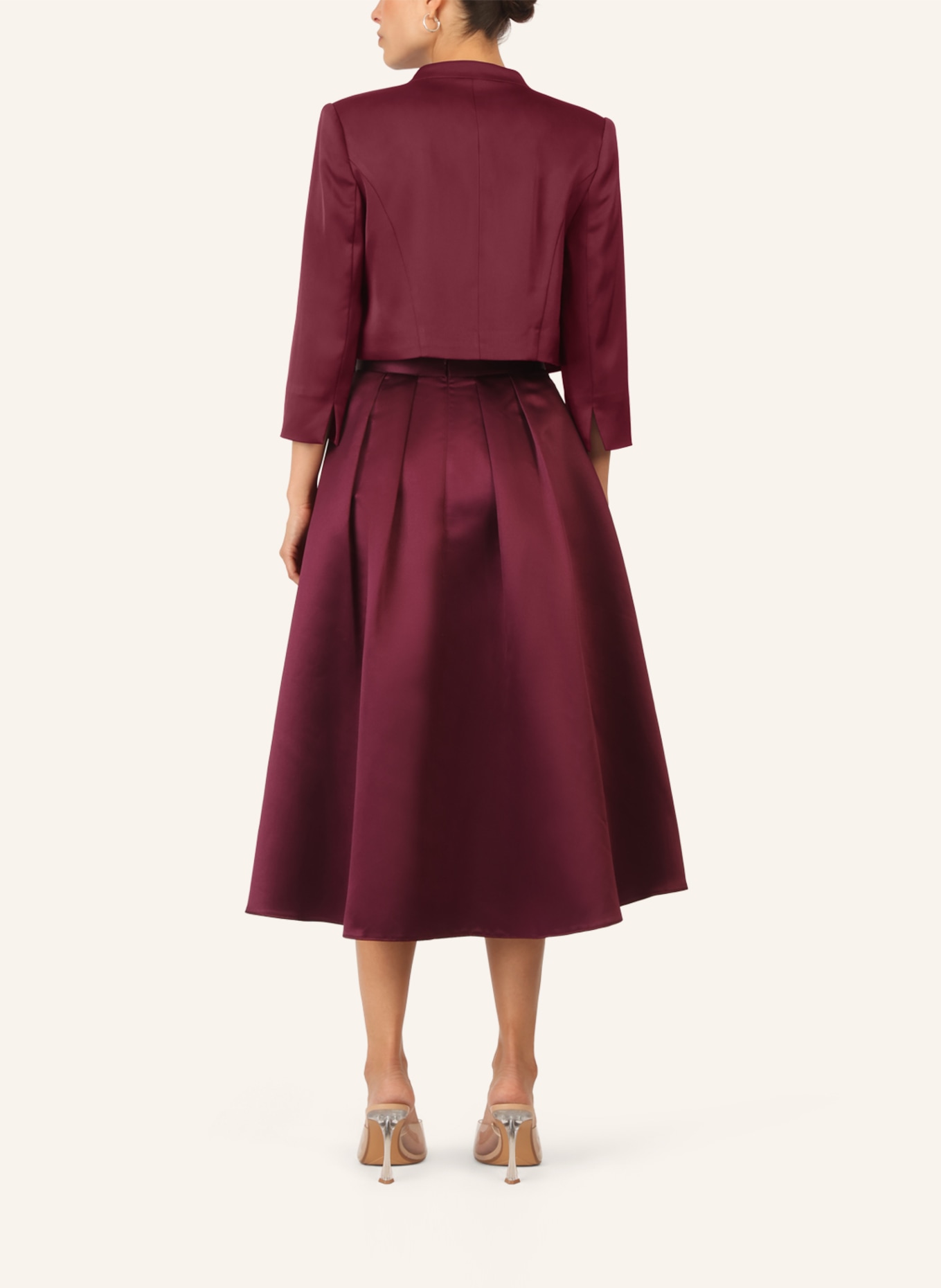 APART Satinbolero: ROT