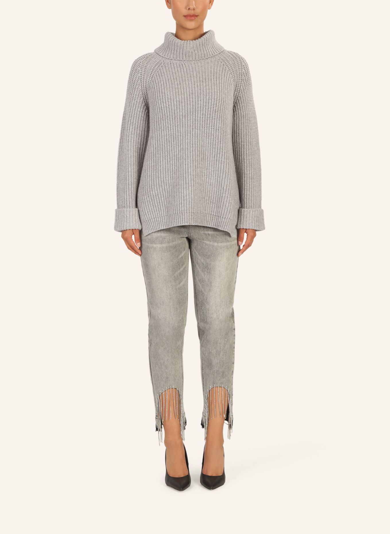 APART Oversized Pullover: GRAU