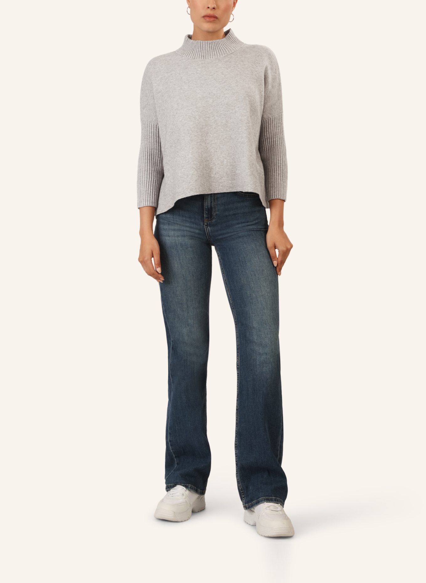 APART Oversized Pullover: GRAU