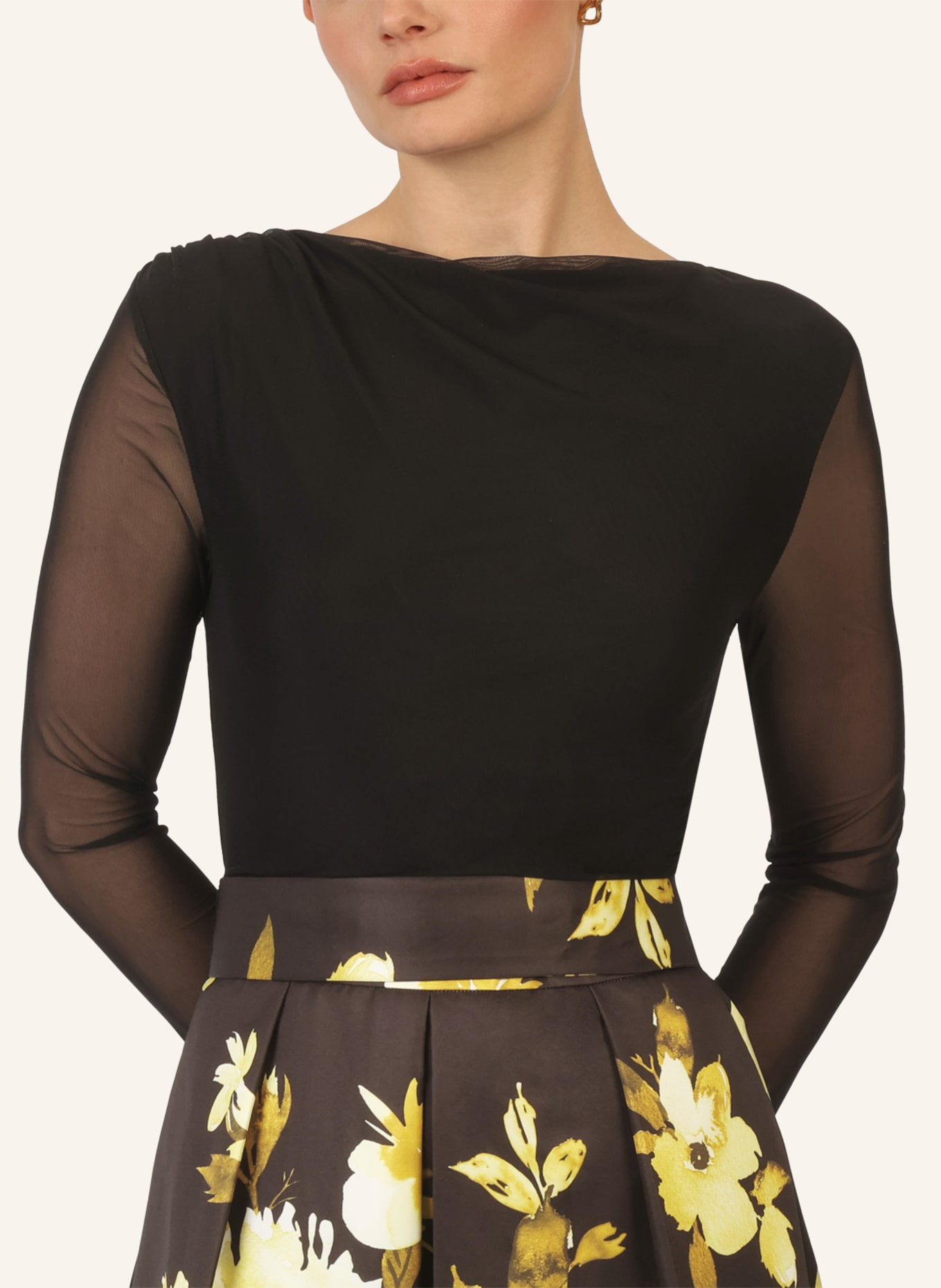 APART Satin-Meshkleid: SCHWARZ/ SILBER