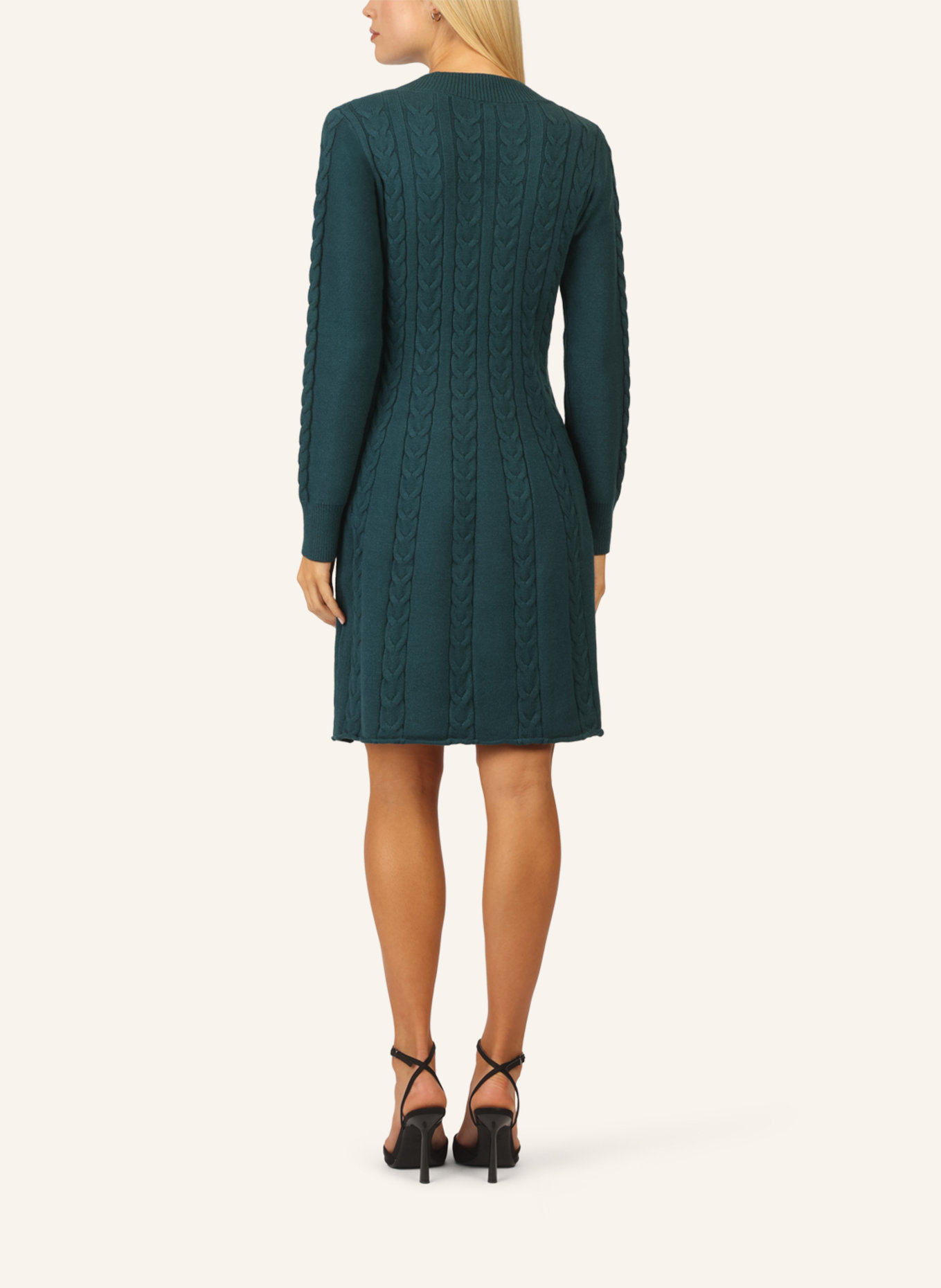 APART Strickkleid: DUNKELGRÜN