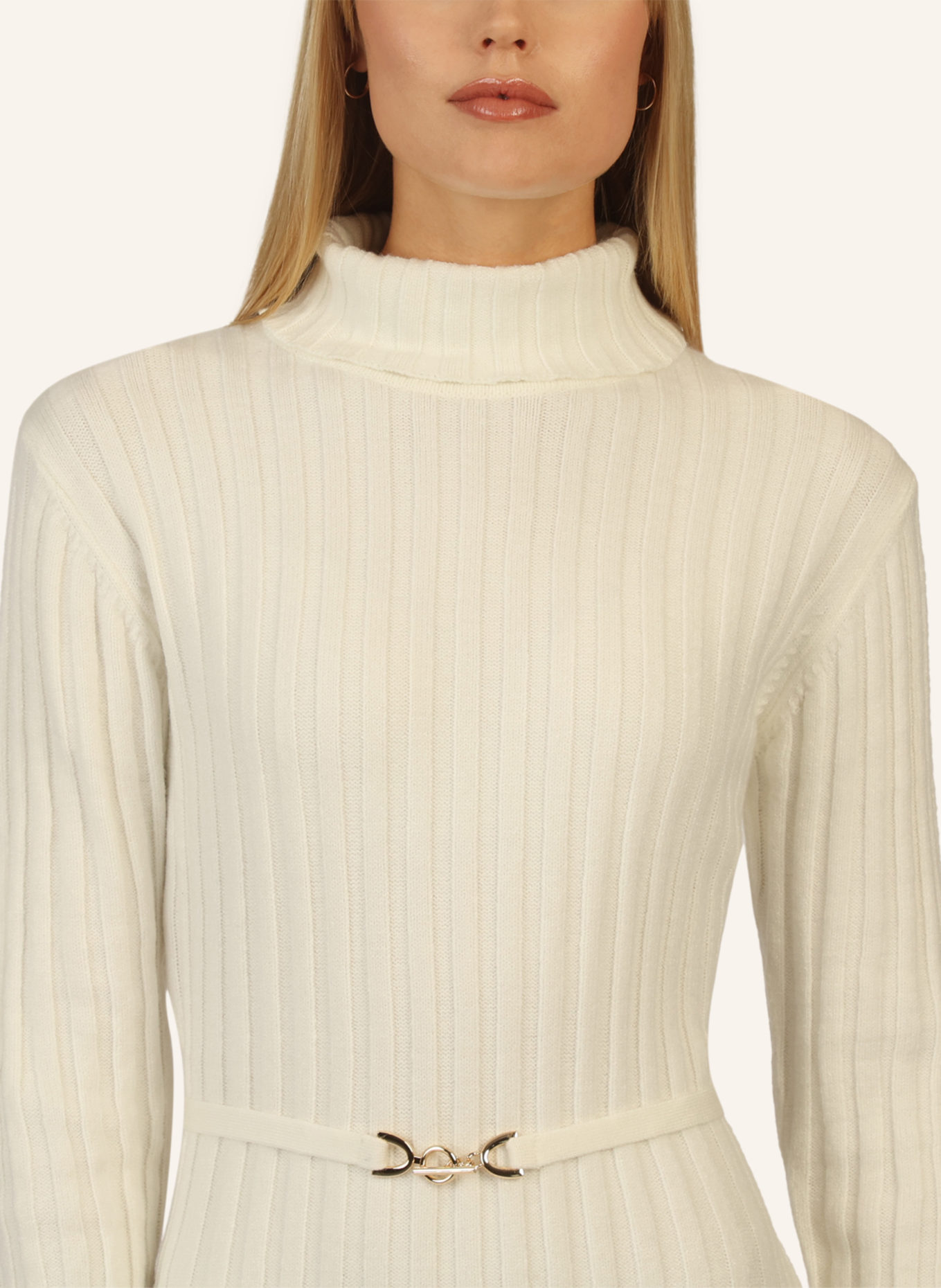 APART Midistrickkleid: CREME