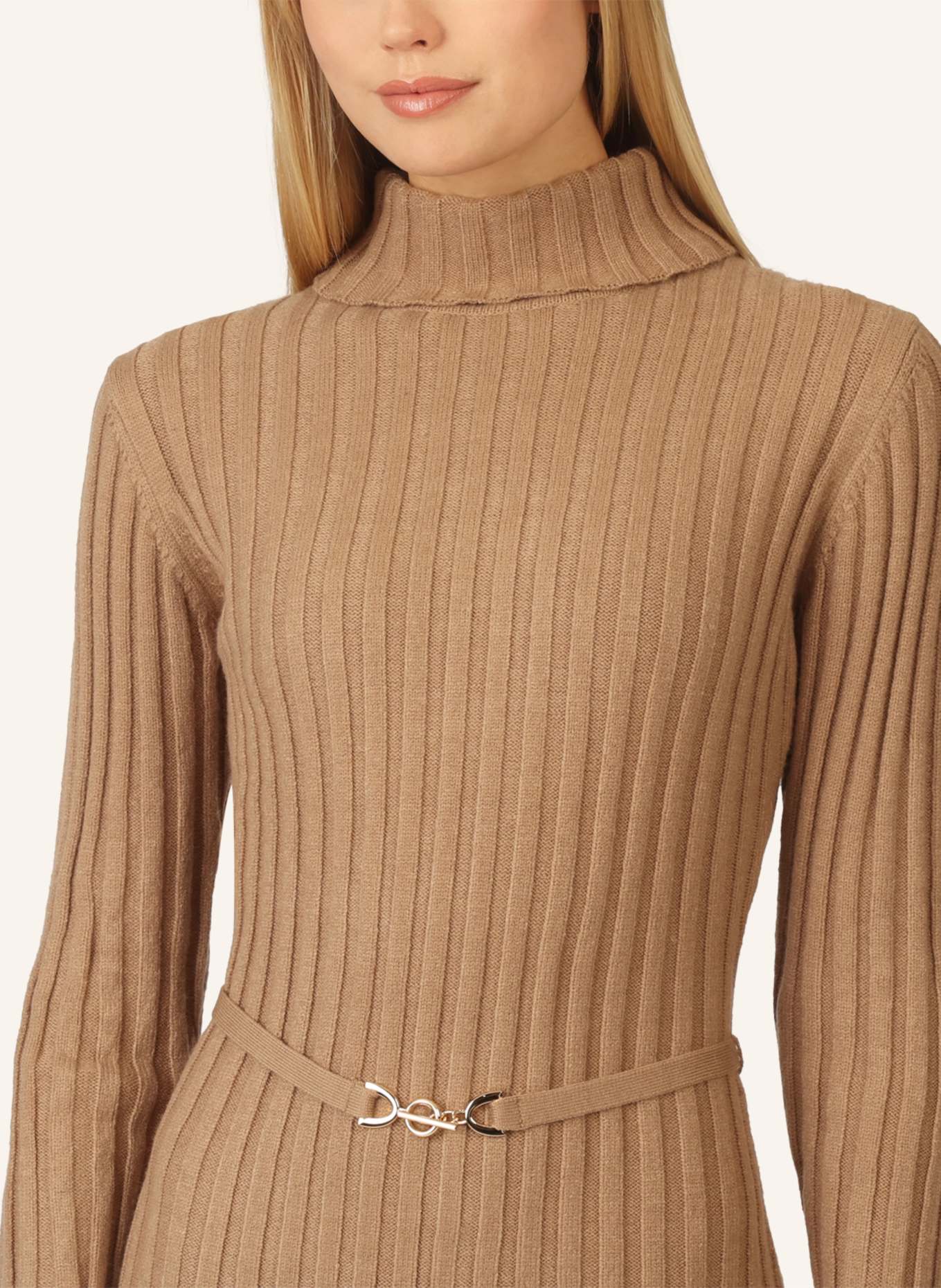 APART Midistrickkleid: CAMEL