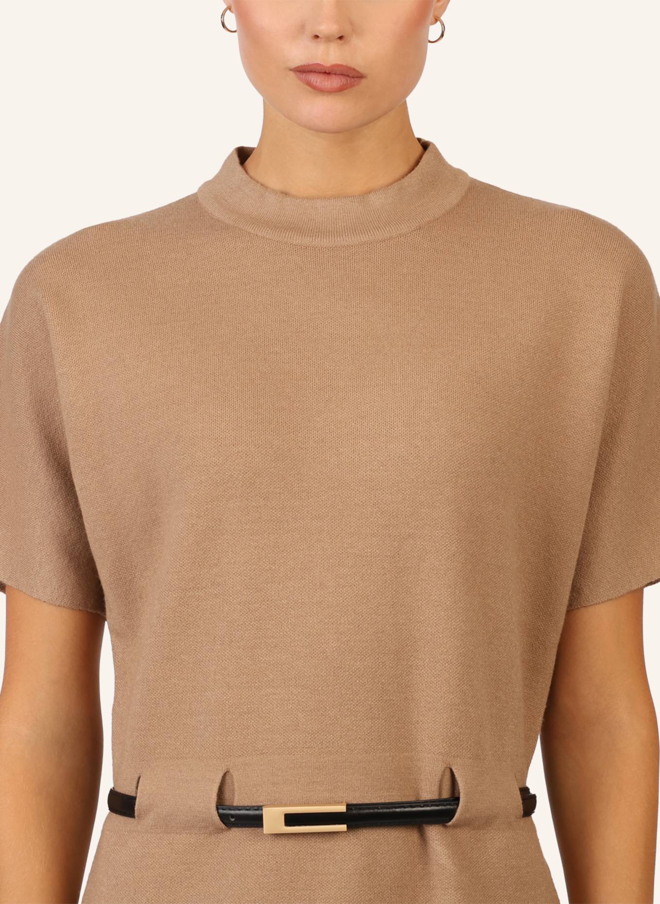 APART Strickkleid mit Gürtel: CAMEL