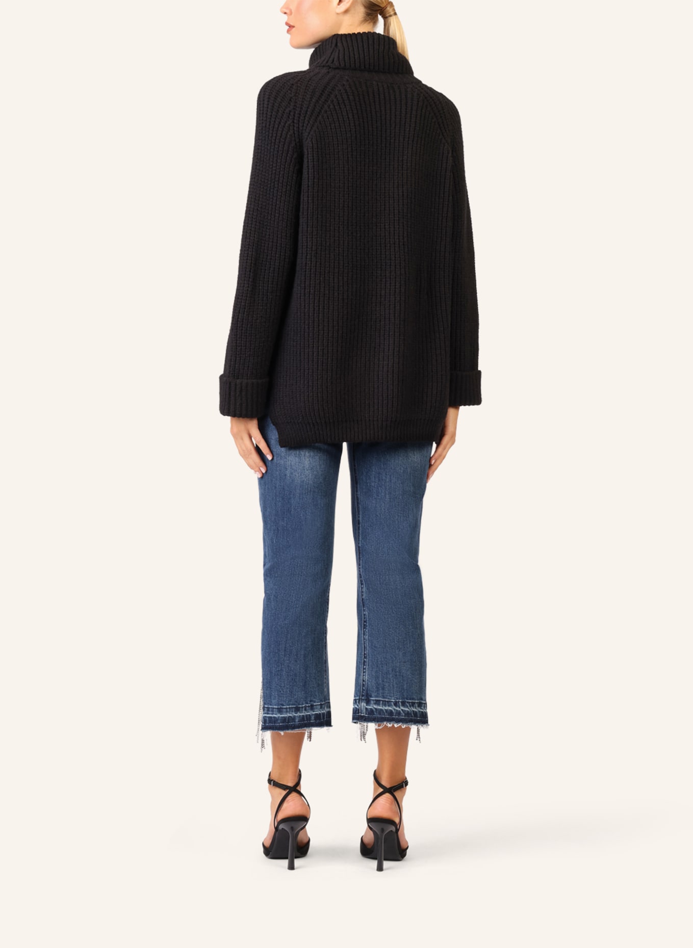 APART Oversized Pullover: SCHWARZ