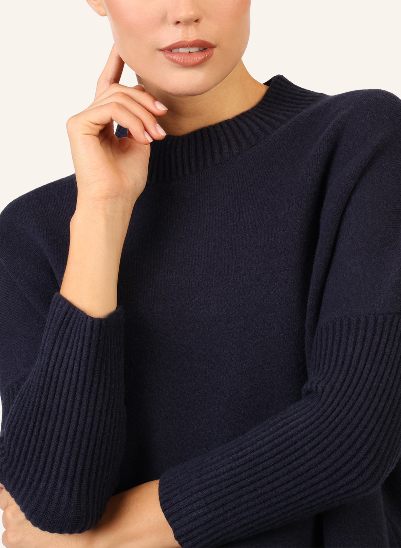 APART Oversized Pullover: DUNKELBLAU