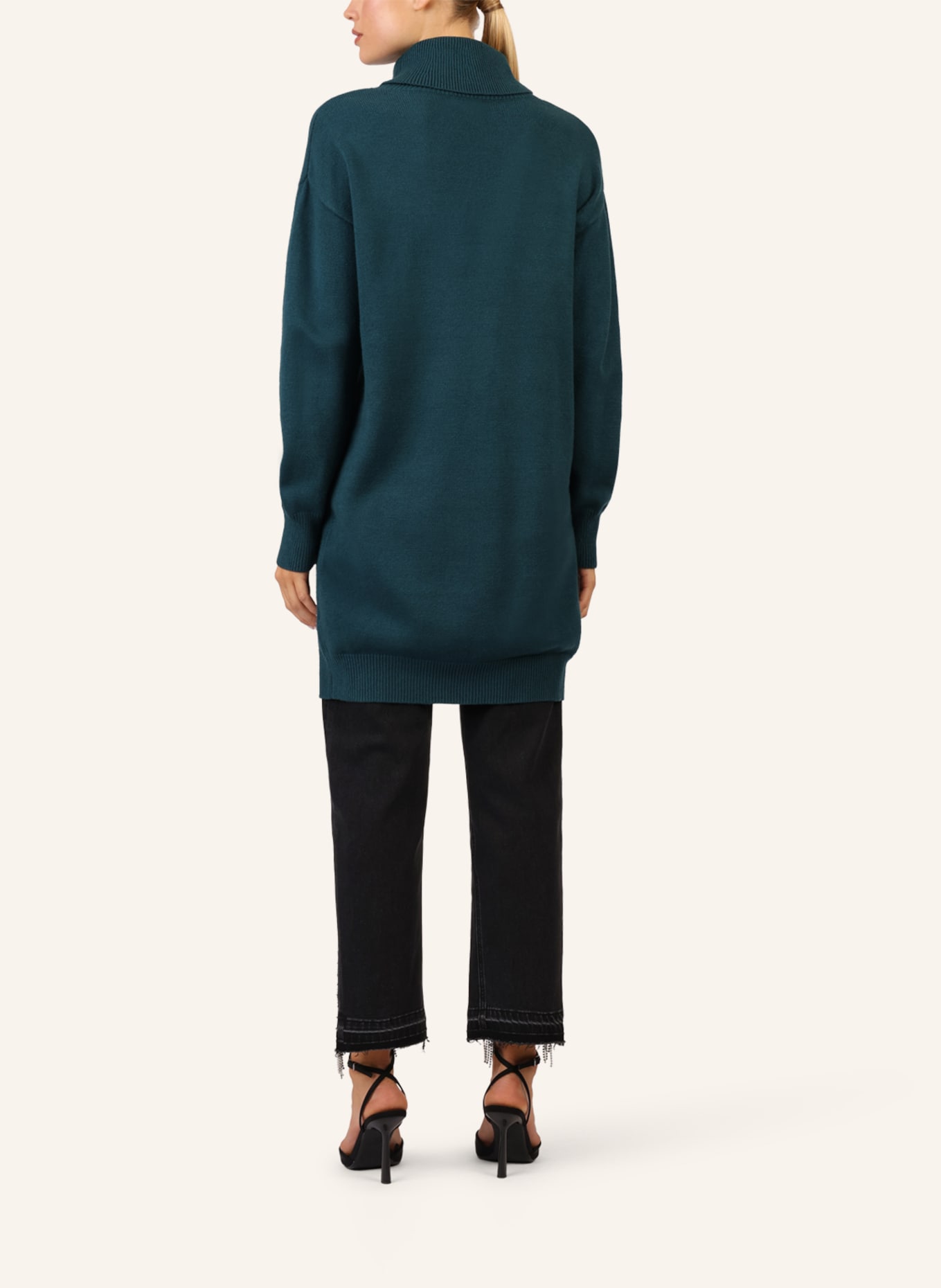 APART Overside Strickkleid: DUNKELGRÜN