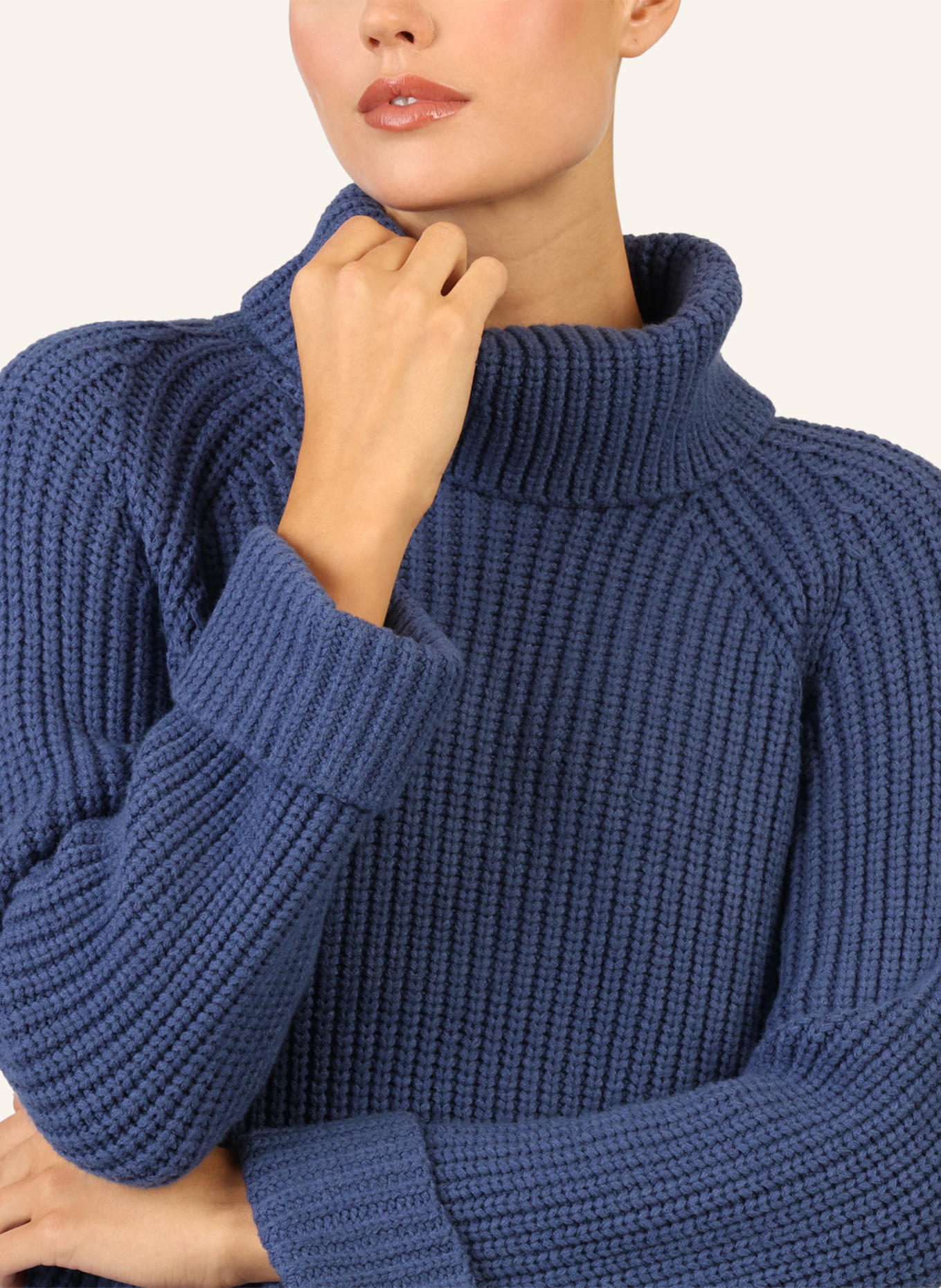 APART Oversized Pullover: BLAU