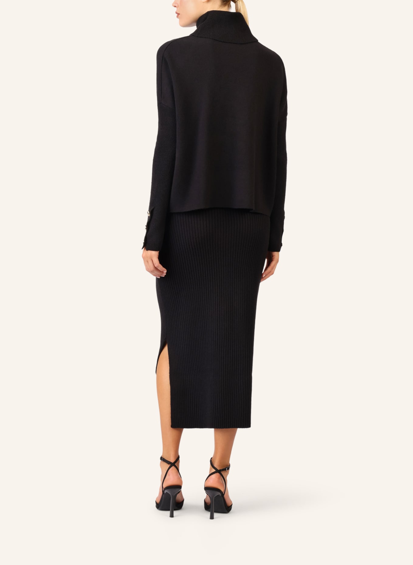 APART Rippenstrickrock: SCHWARZ