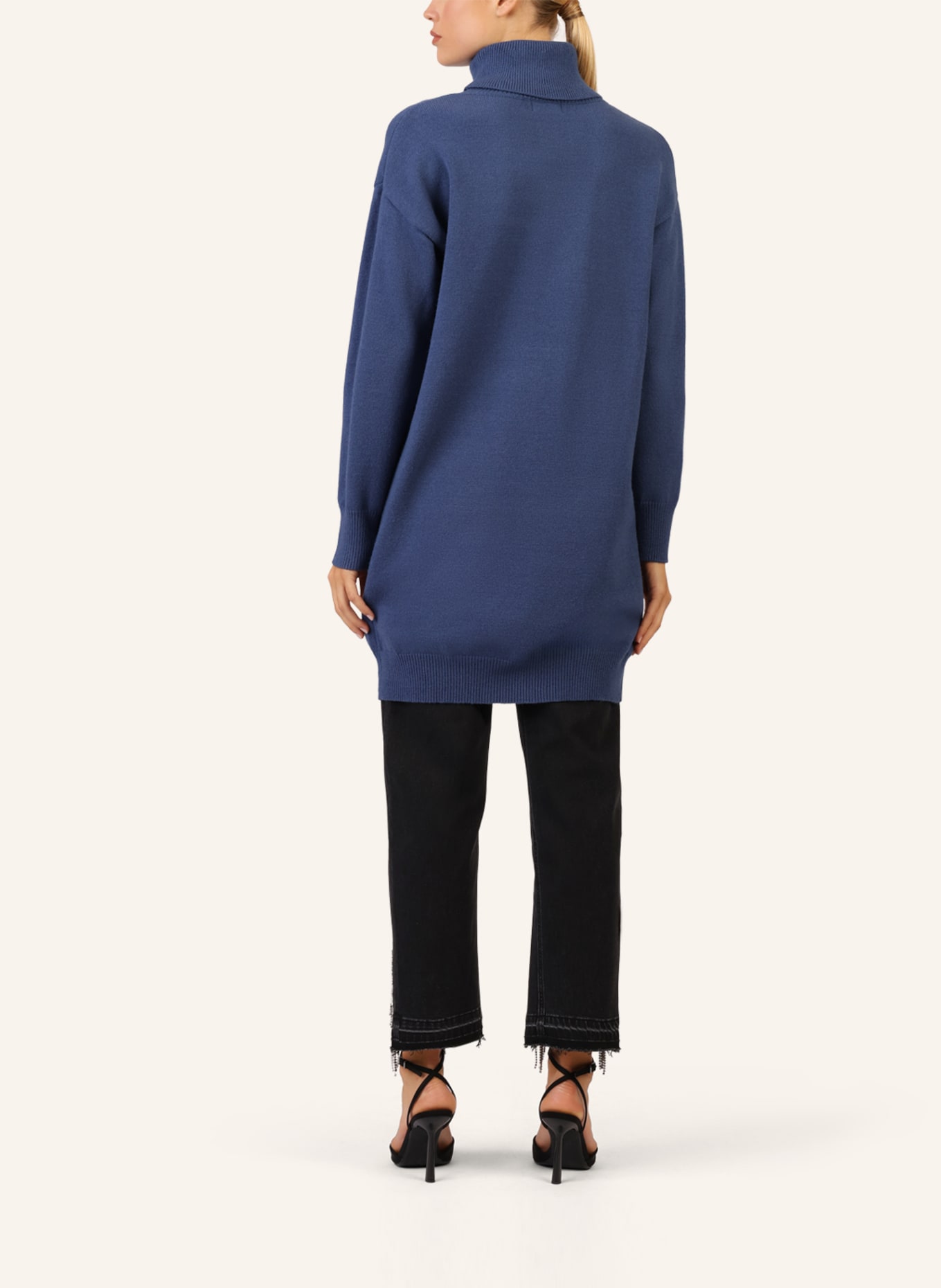 APART Overside Strickkleid: BLAU