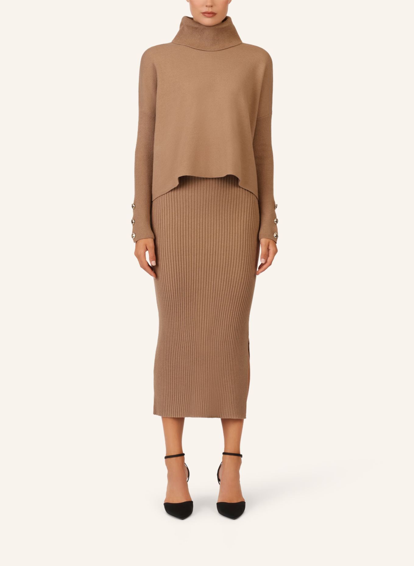 APART Oversized Pullover: CAMEL