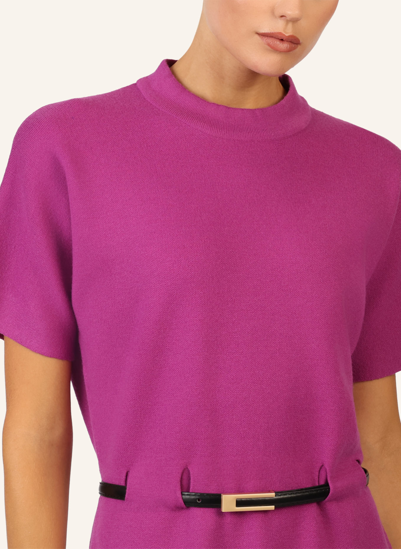 APART Strickkleid mit Gürtel: LILA