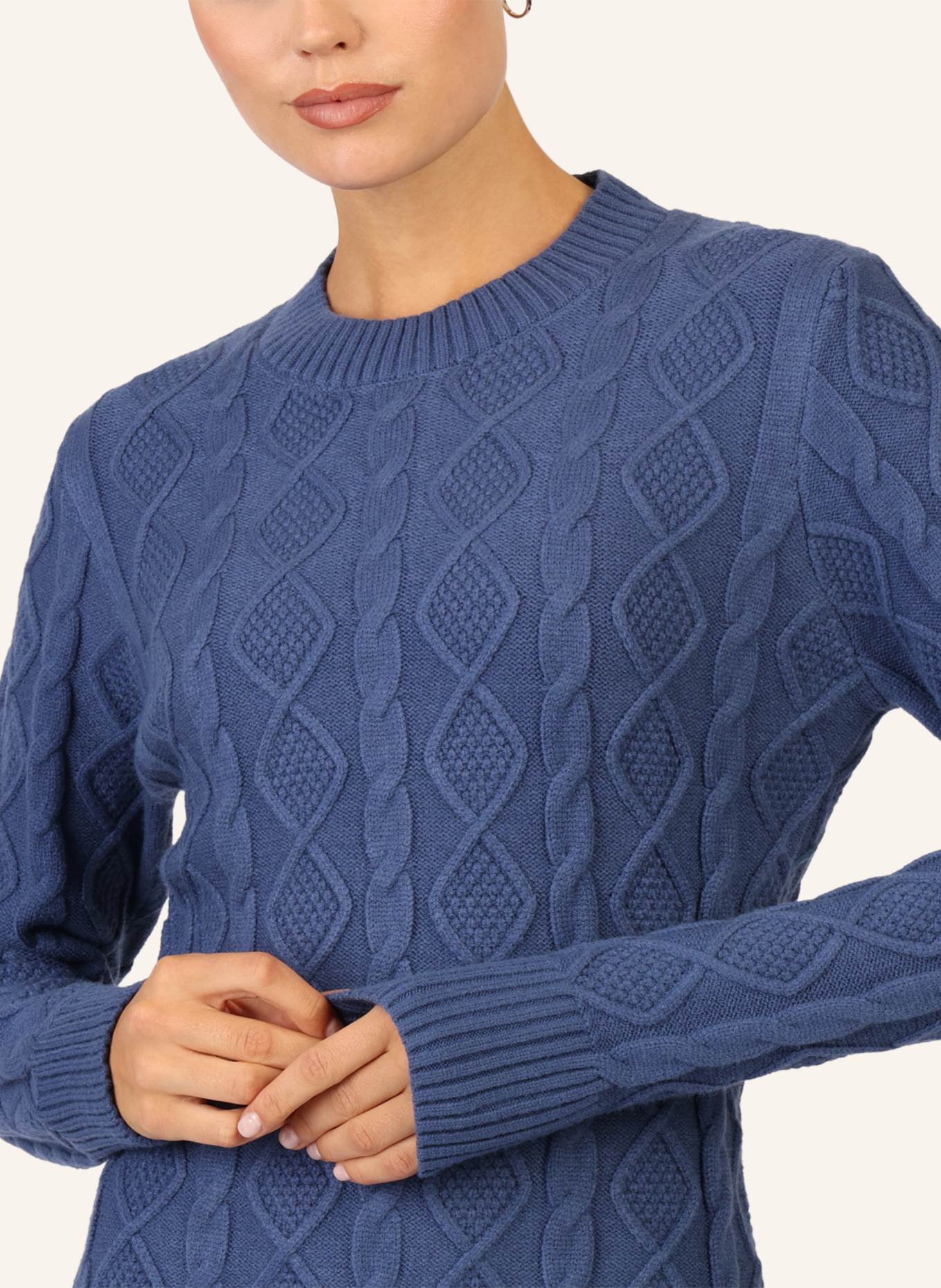 APART Strickkleid: BLAU