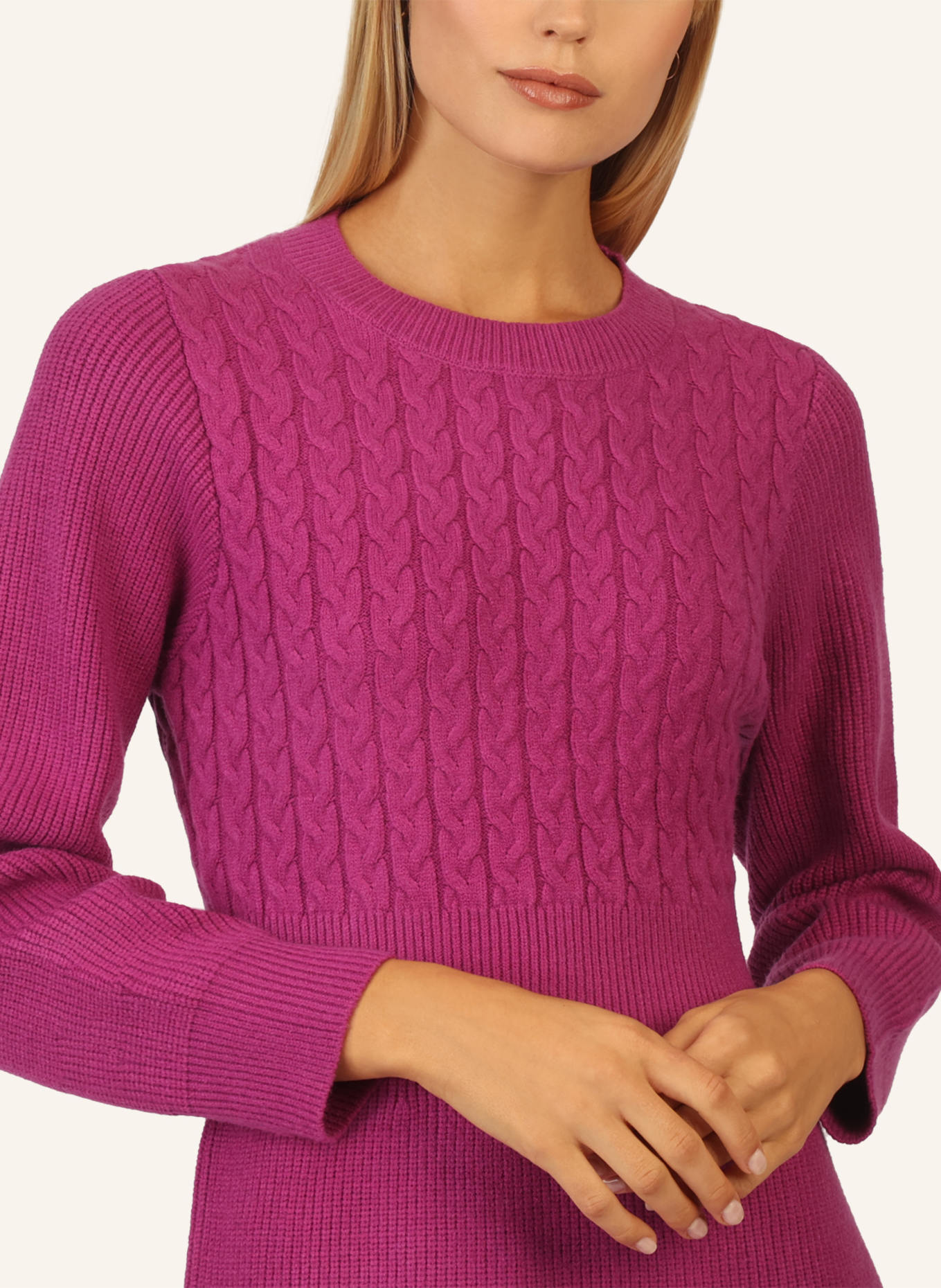 APART Strickkleid: LILA