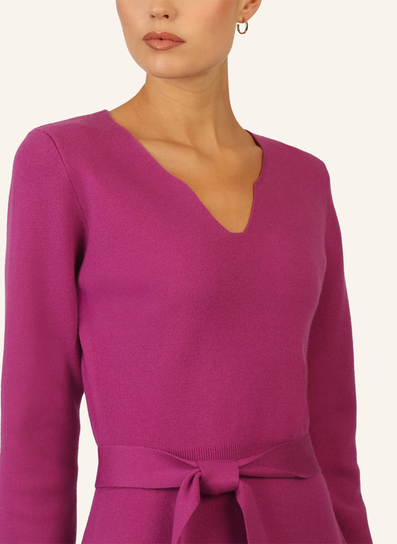 APART Strickkleid: LILA