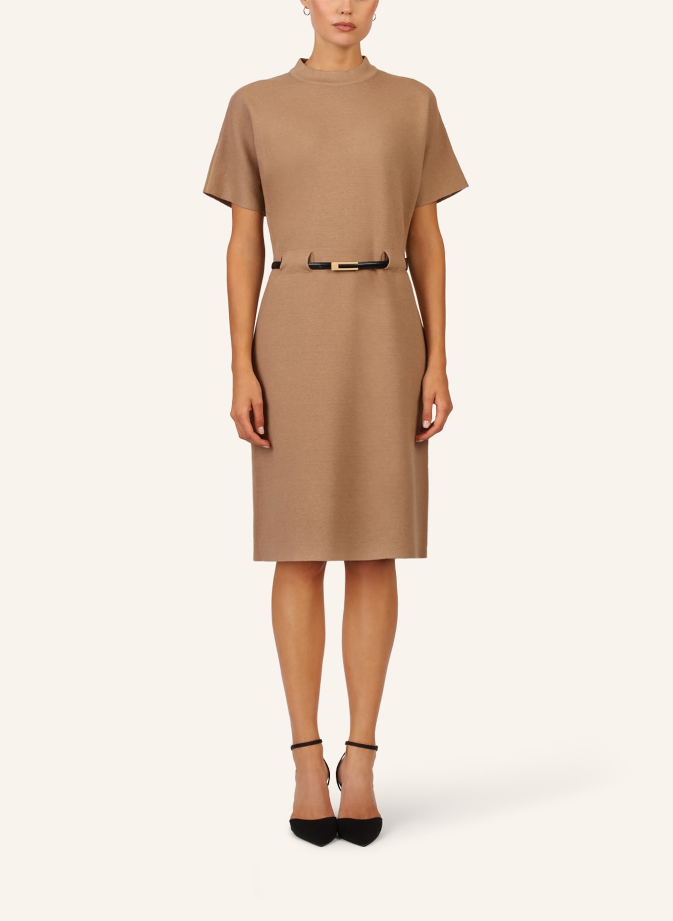 APART Strickkleid mit Gürtel: CAMEL