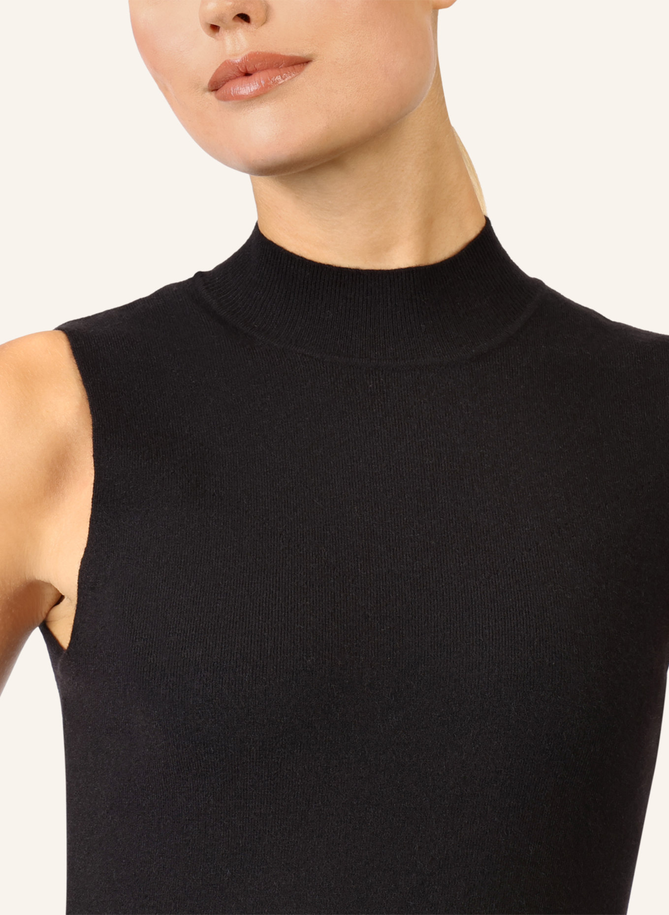 APART Stricktop: SCHWARZ