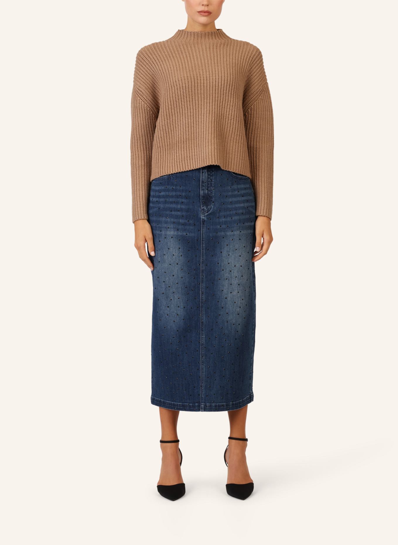 APART Oversized Pullover: CAMEL