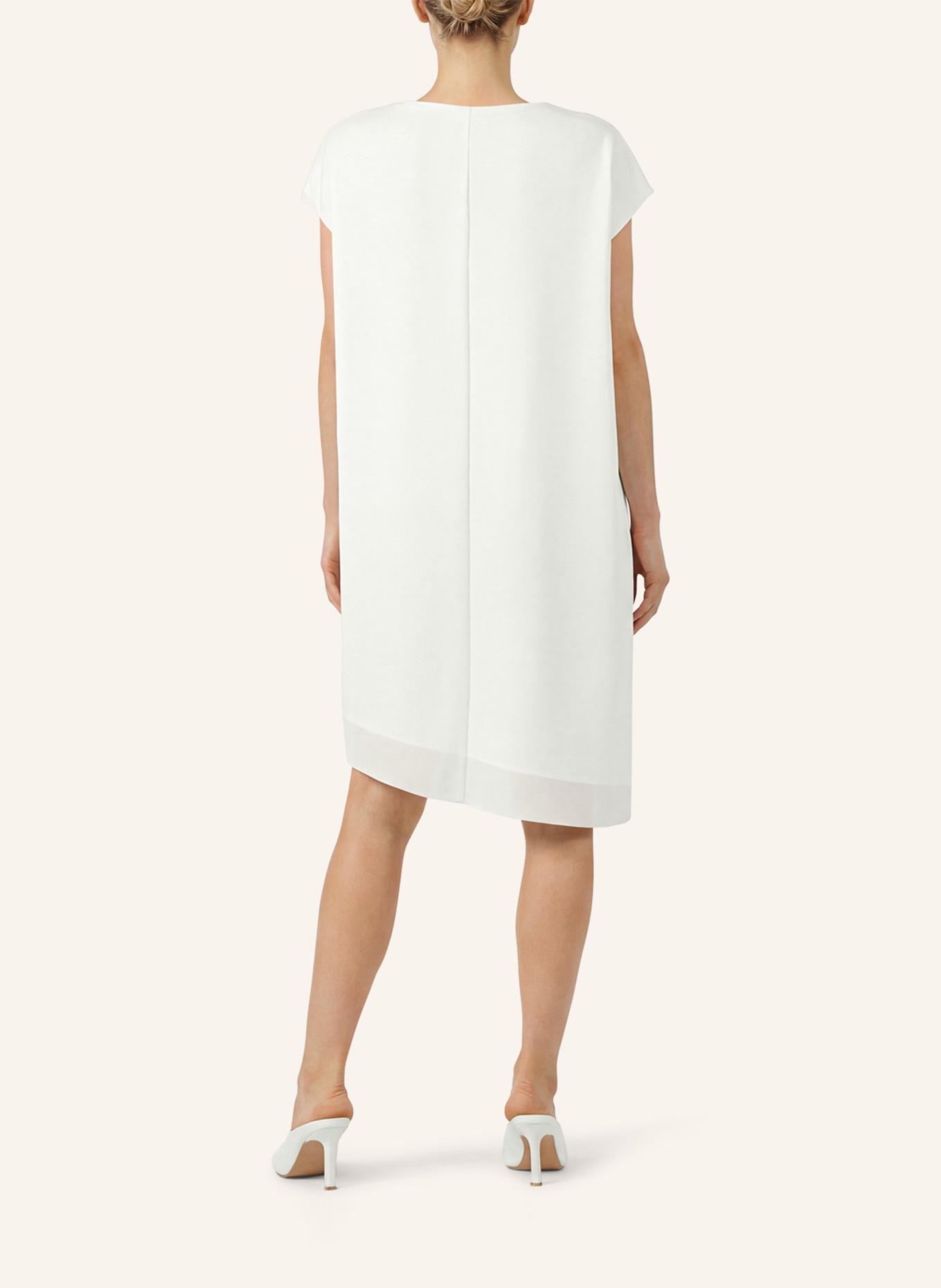 APART Oversized Kleid: CREME