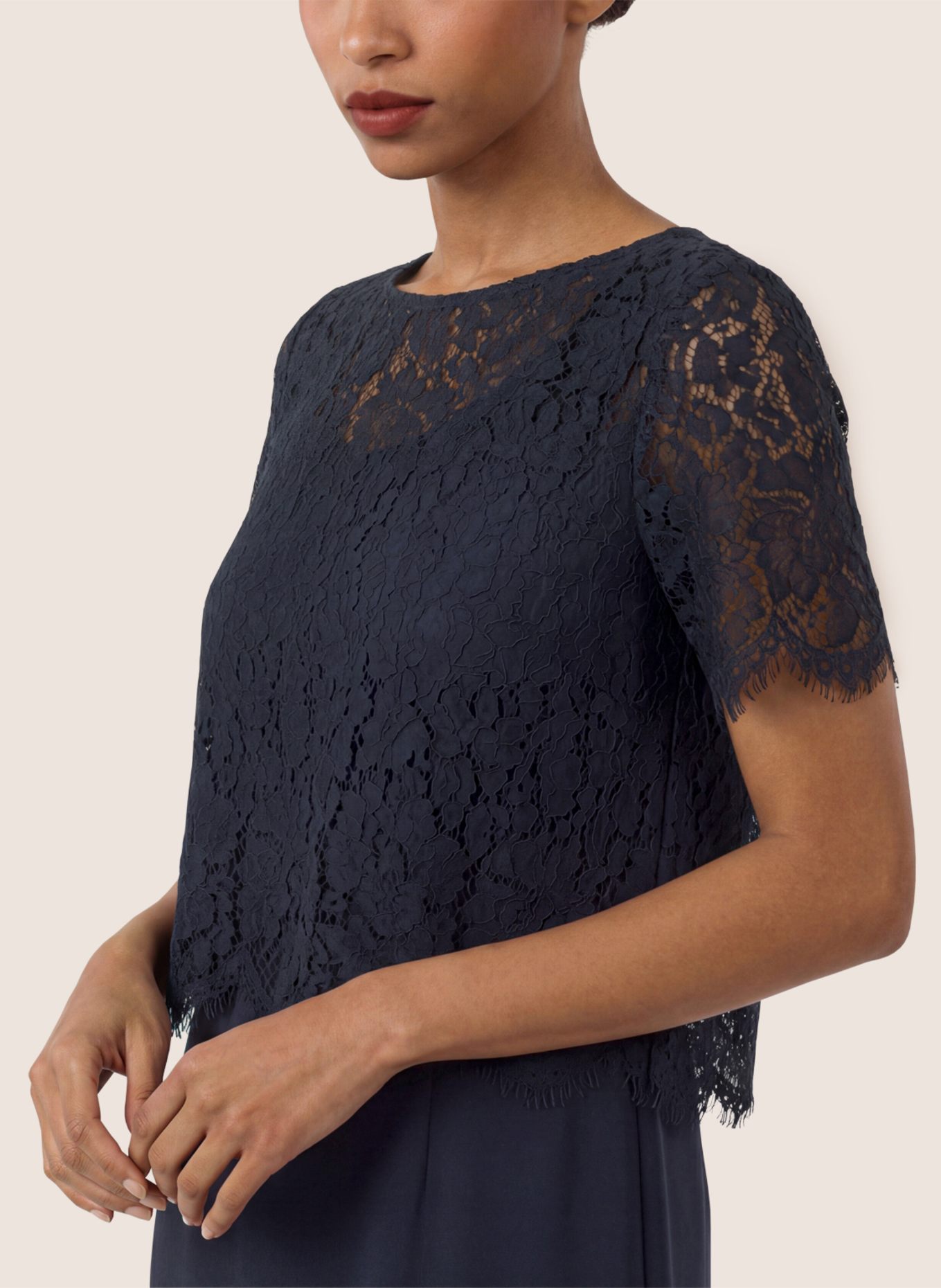 APART Etuikleid mit Spitzenjäckchen: DUNKELBLAU