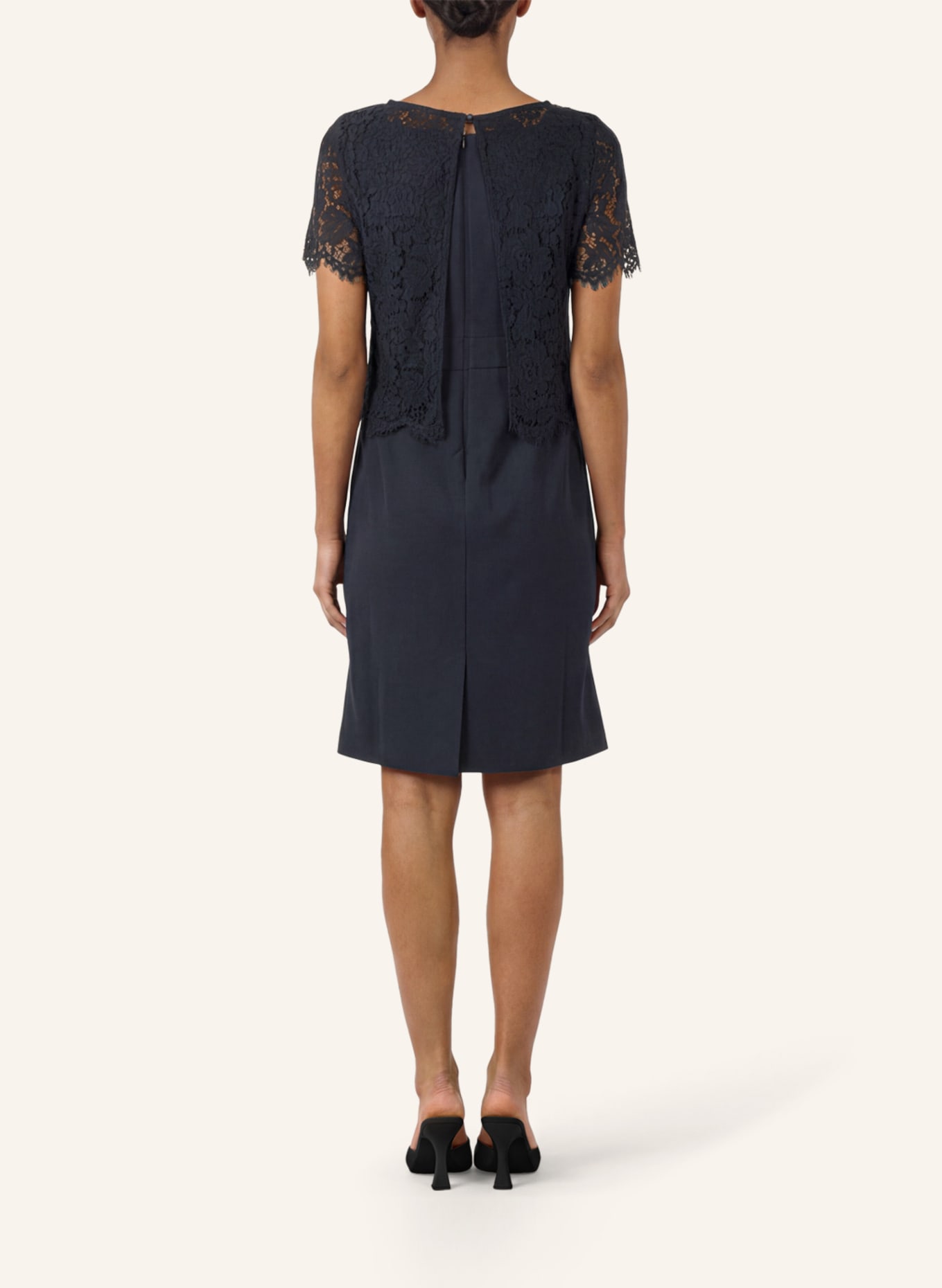 APART Etuikleid mit Spitzenjäckchen: DUNKELBLAU