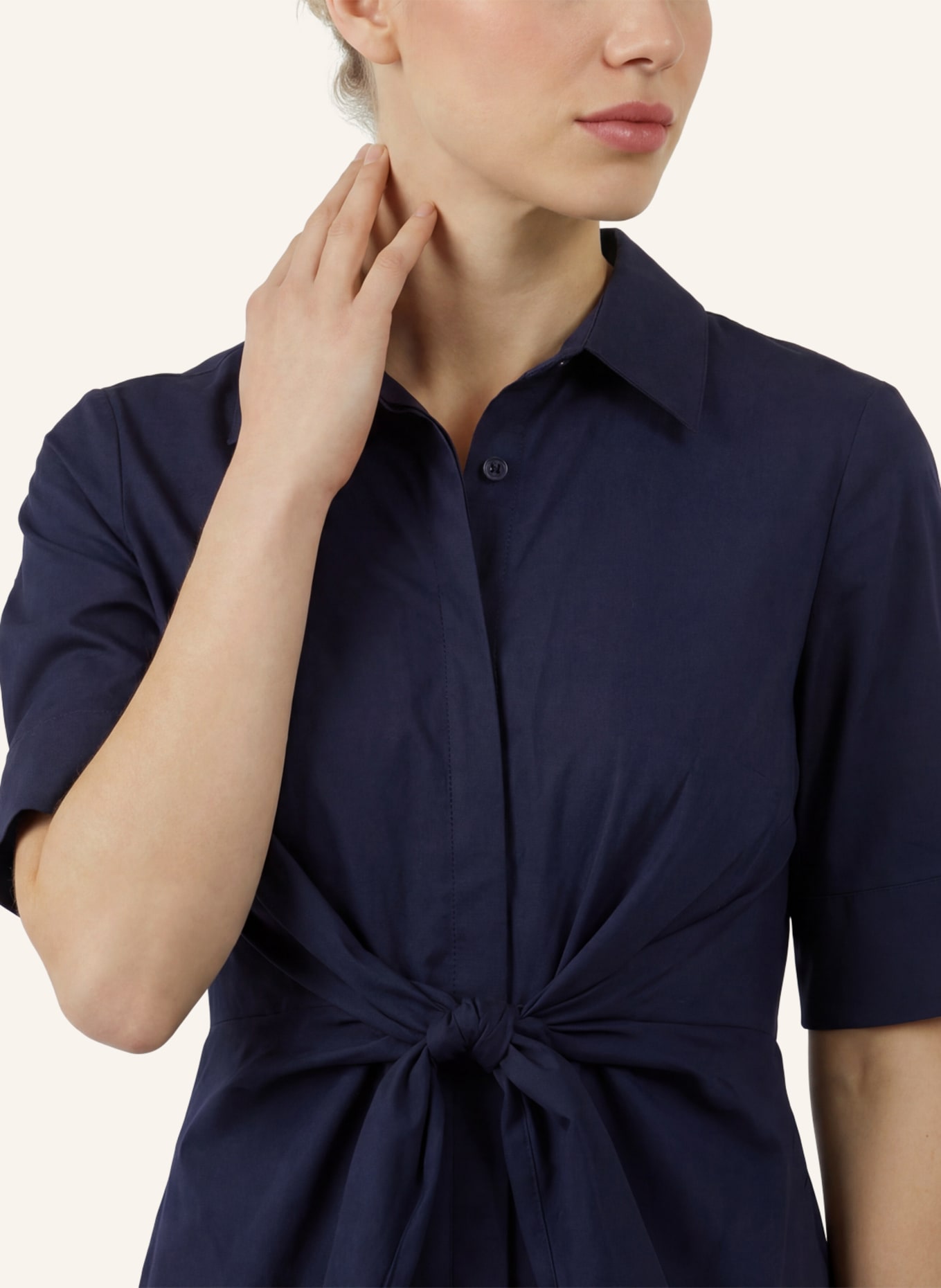 APART Kleid: DUNKELBLAU