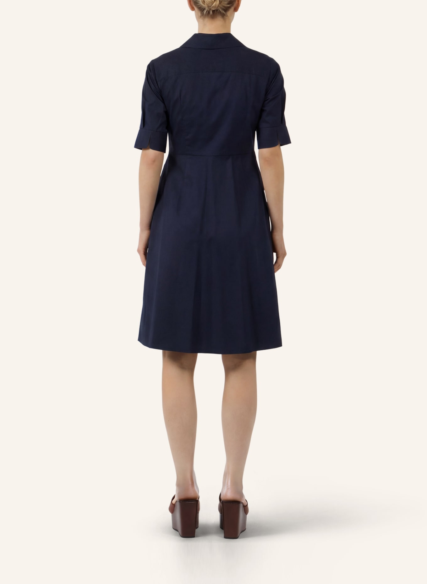 APART Kleid: DUNKELBLAU
