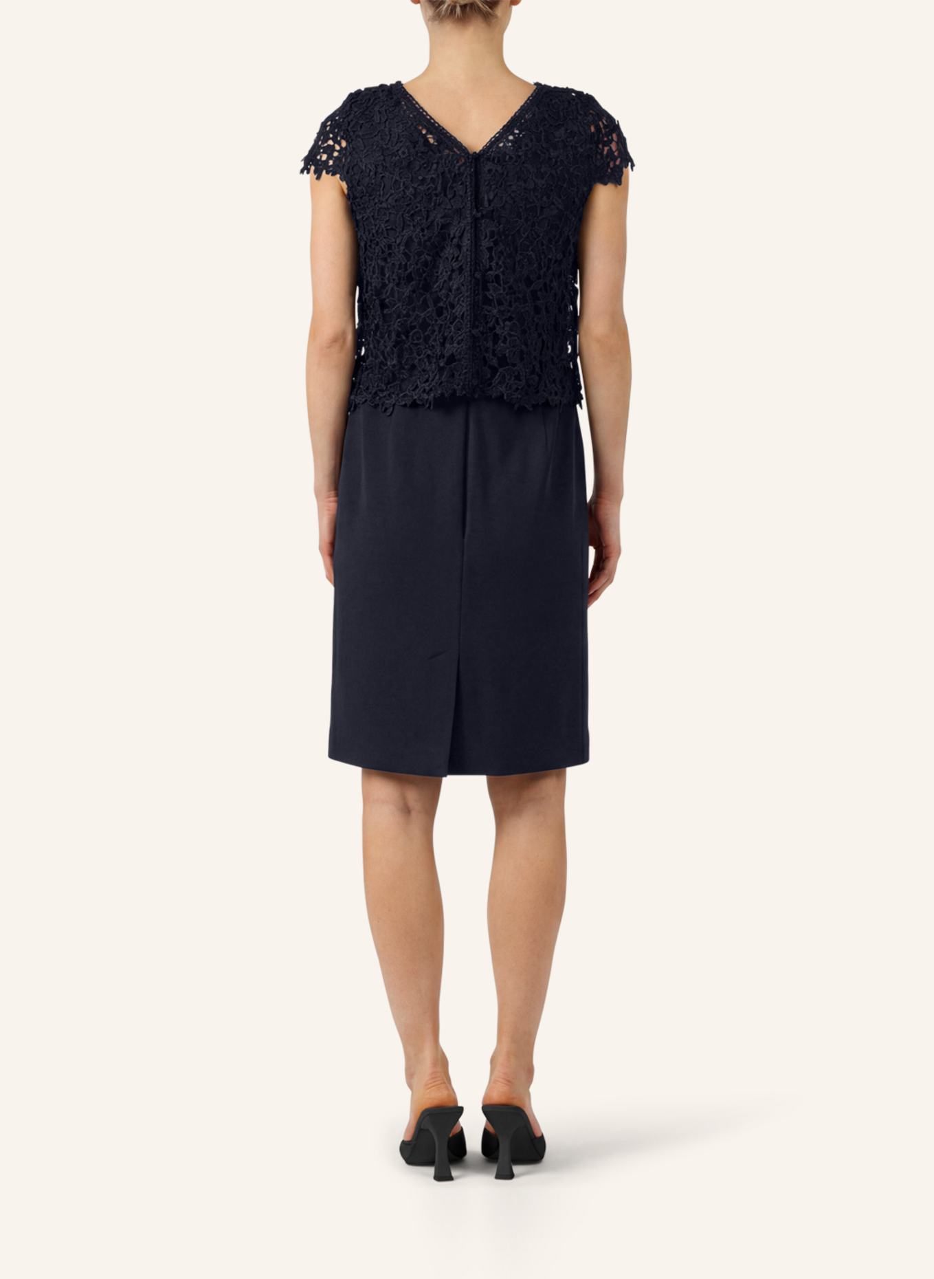 APART Etuikleid mit Spitzenjäckchen: DUNKELBLAU