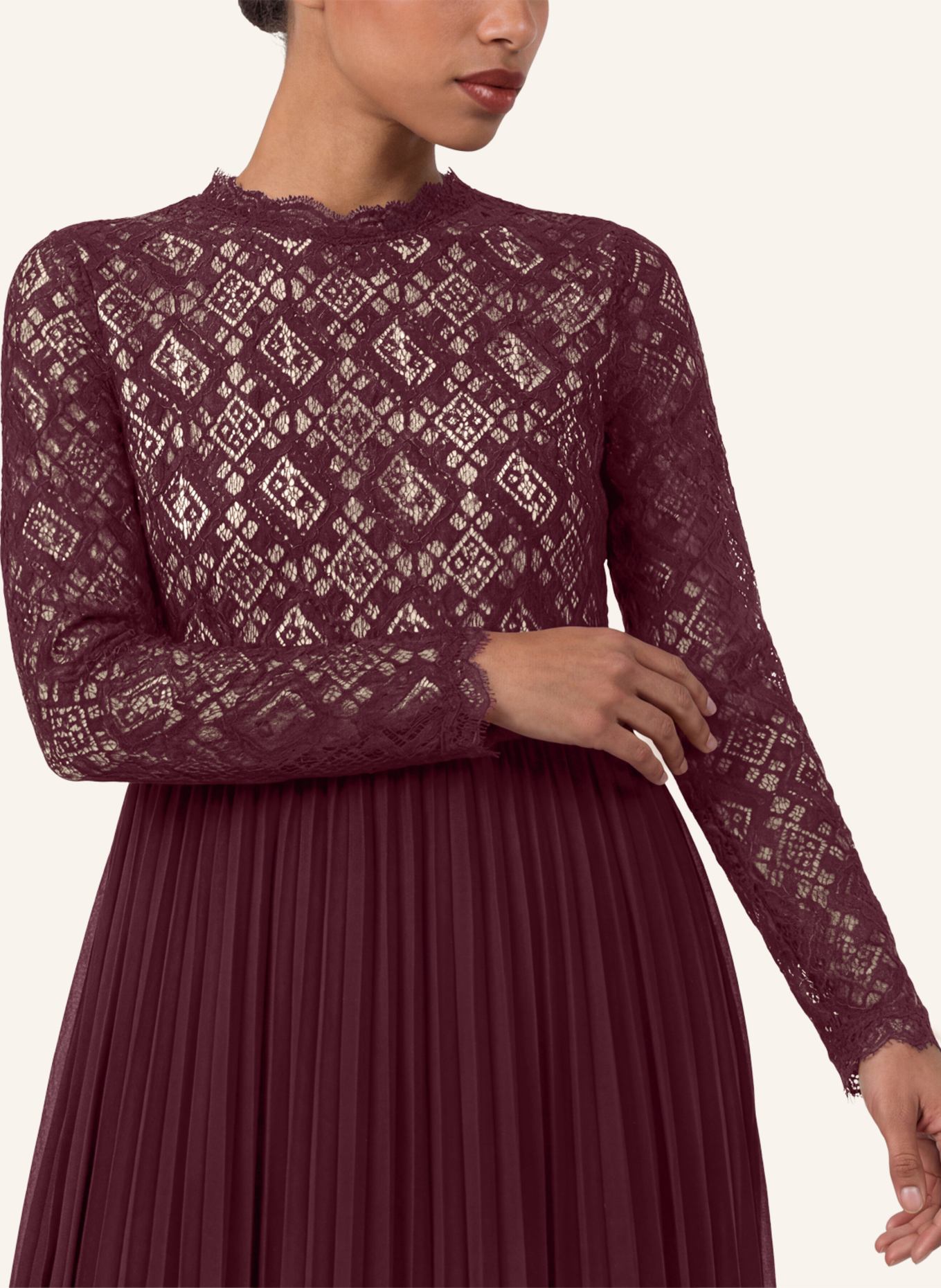 APART Abendkleid: ROT/ NUDE