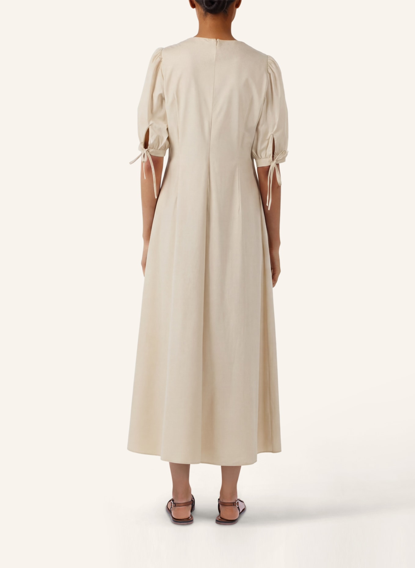 APART Langes Kleid: BEIGE