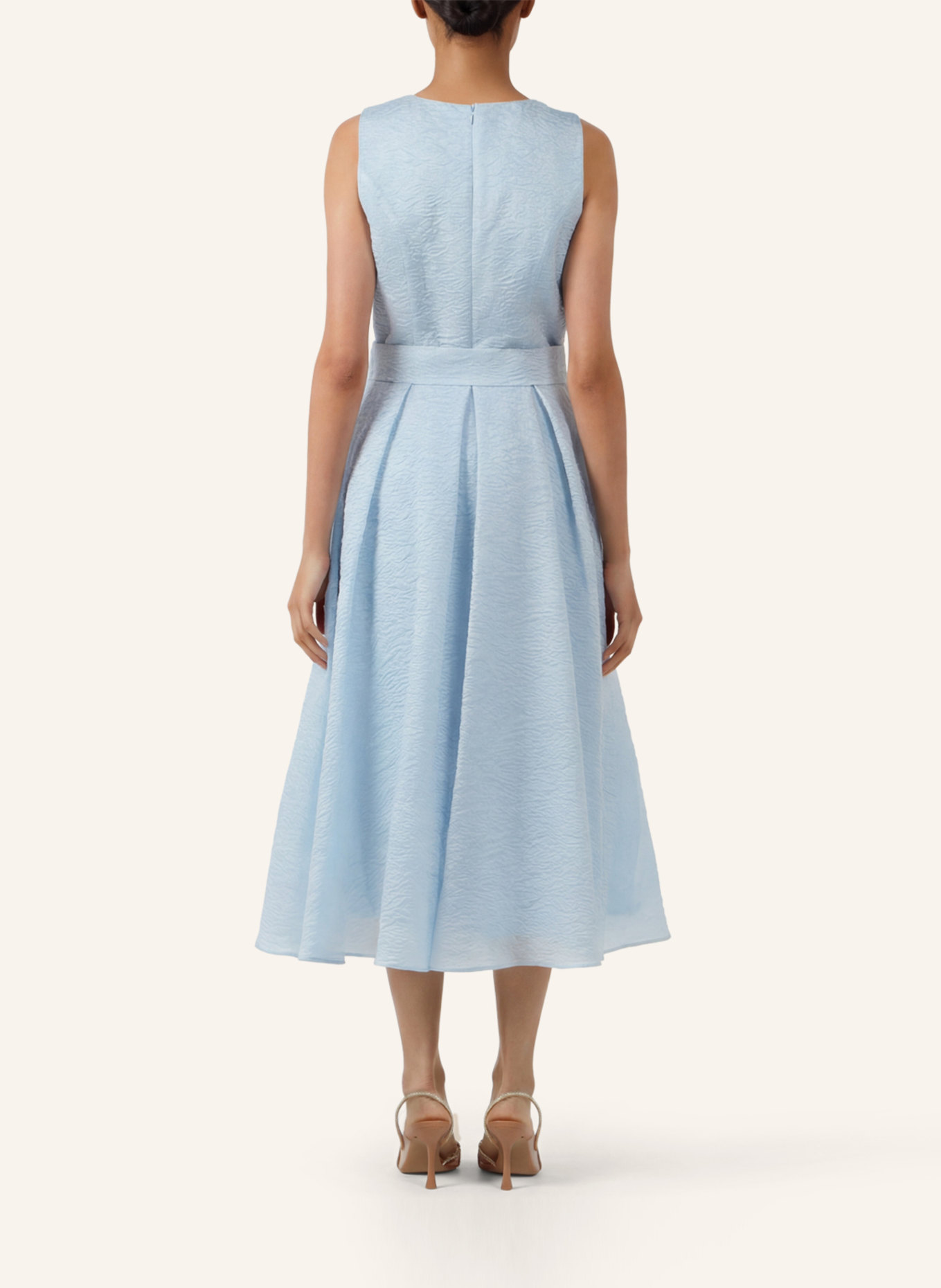 APART Midi Kleid: HELLBLAU
