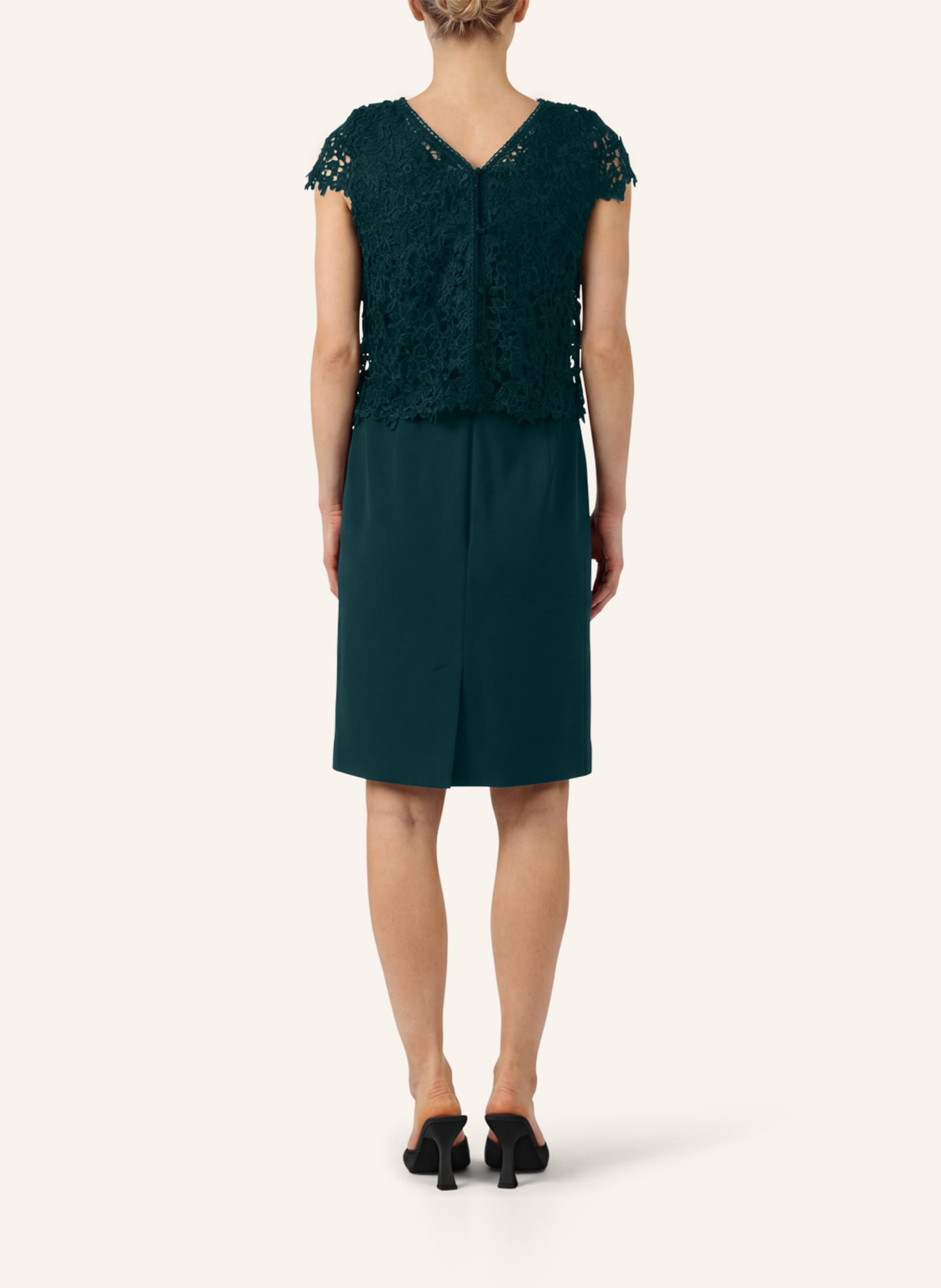 APART Etuikleid mit Spitzenjäckchen: DUNKELGRÜN