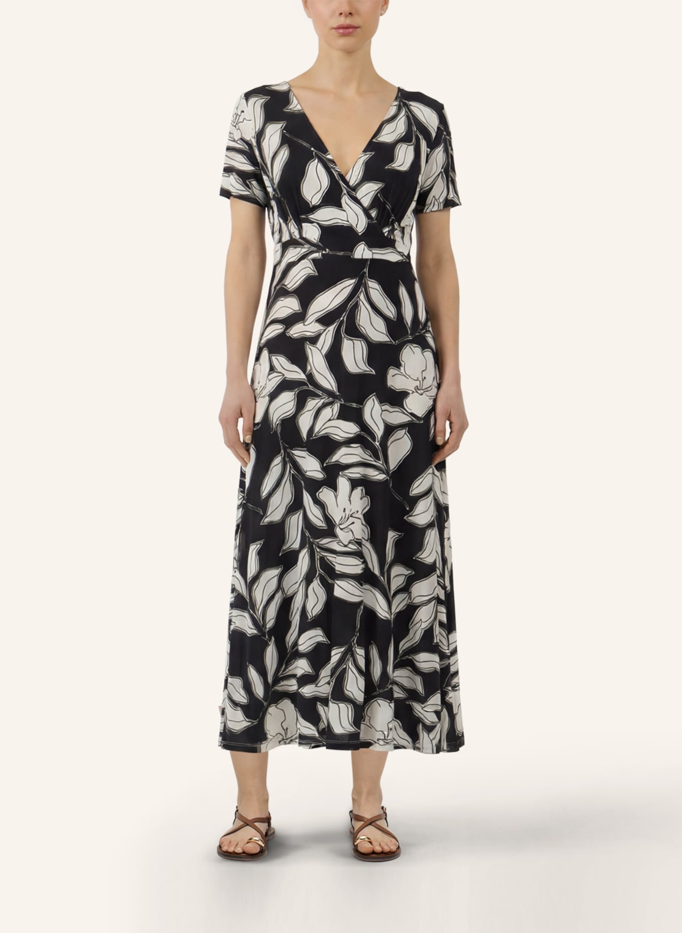 APART Midi Jerseykleid: SCHWARZ/ CREME