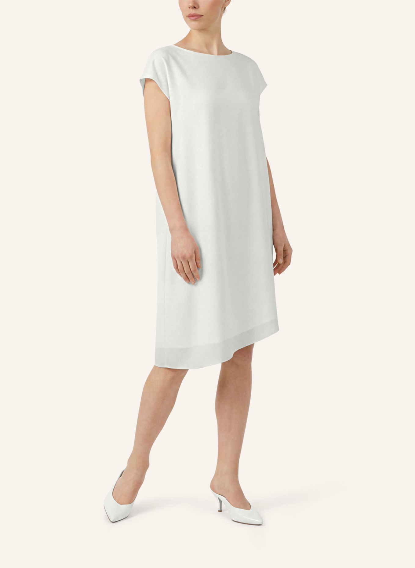 APART Oversized Kleid: CREME