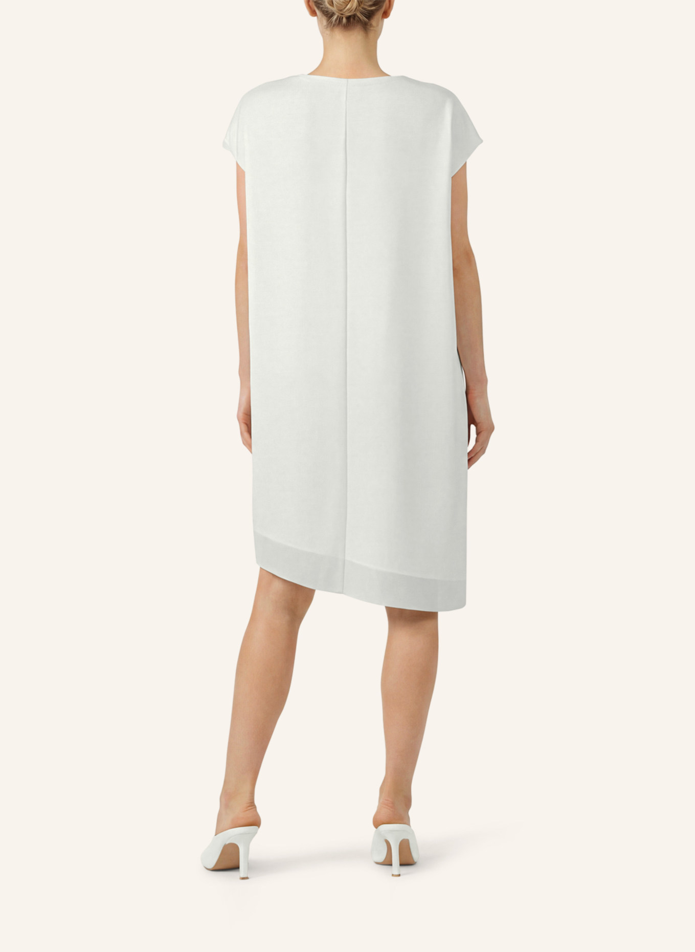 APART Oversized Kleid: CREME