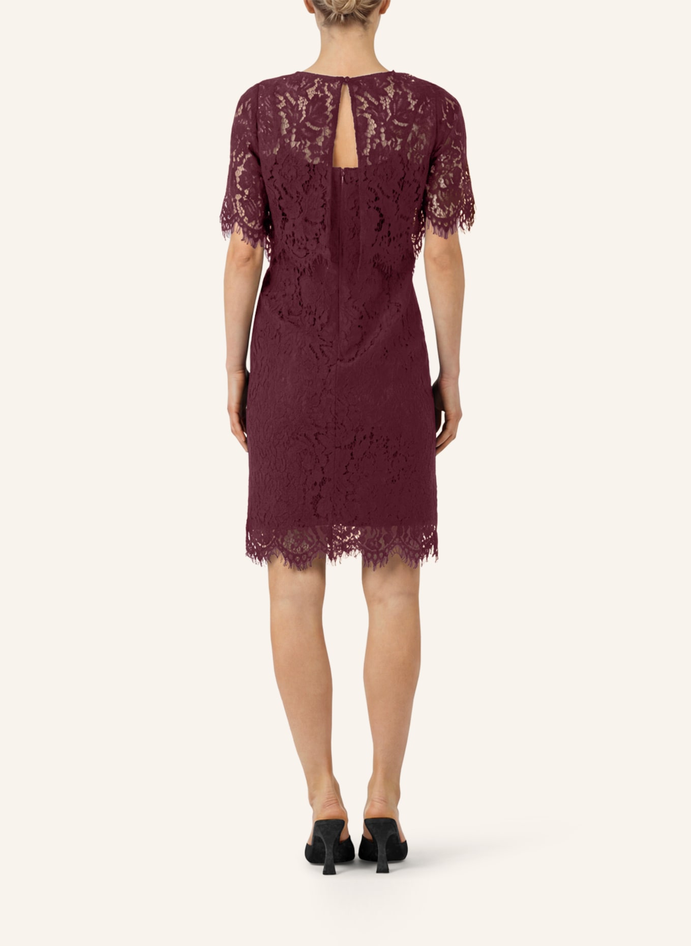 APART Spitzenkleid mit Spitzenjacke: ROT