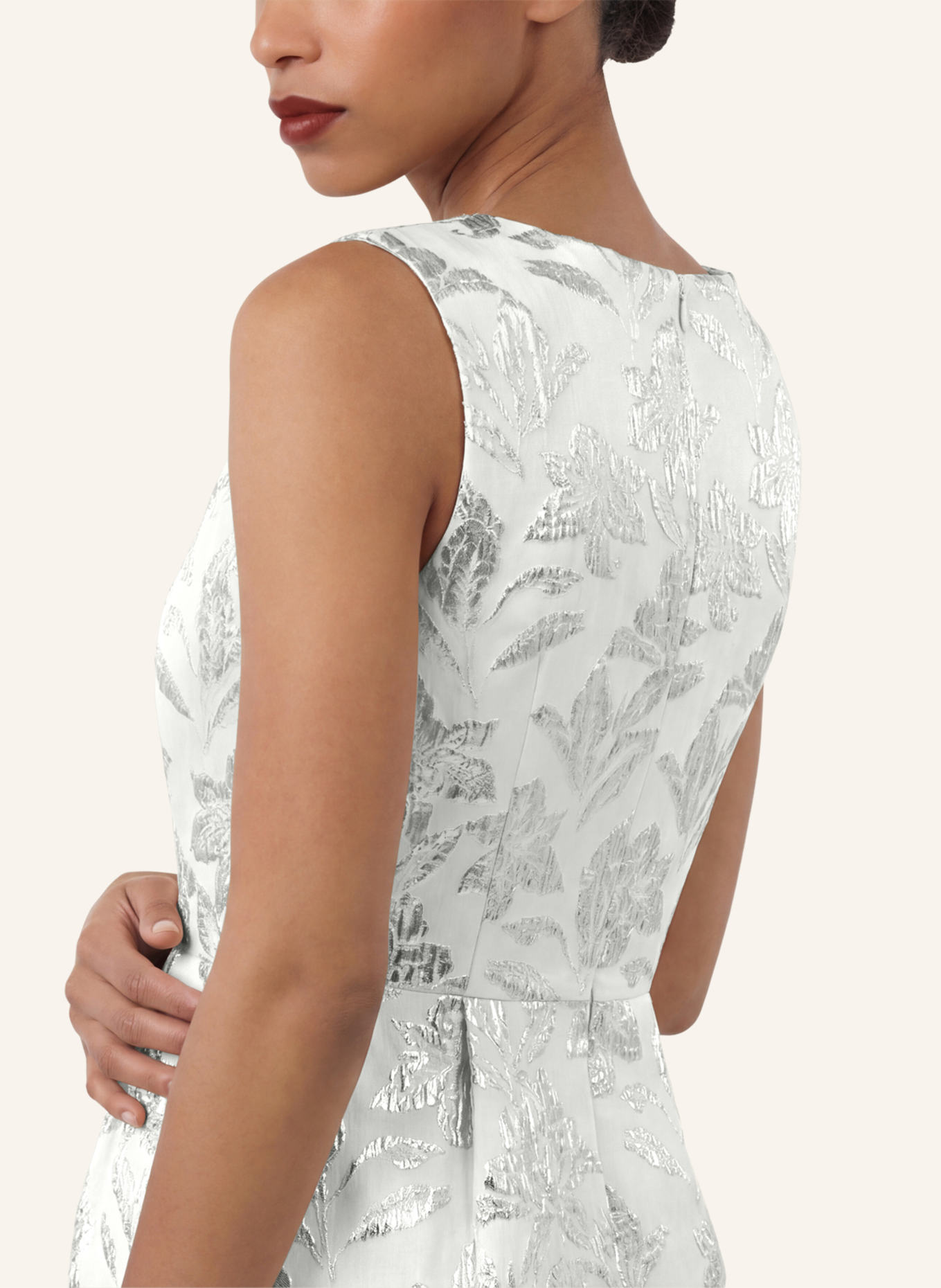 APART Cocktailkleid: GOLD/ CREME