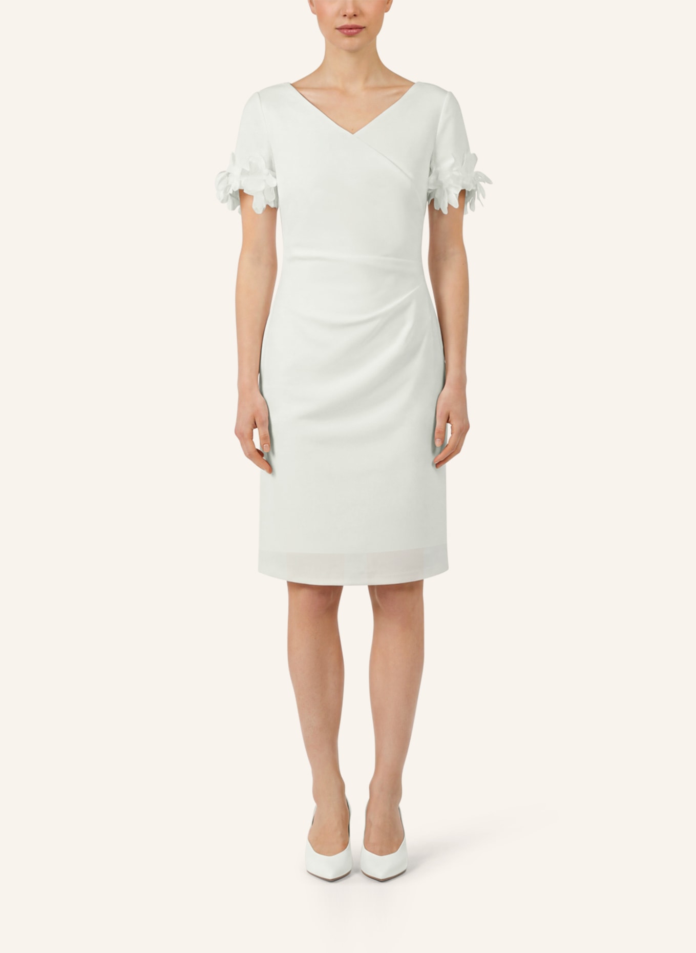 APART Kurzes Hochzeitskleid: CREME