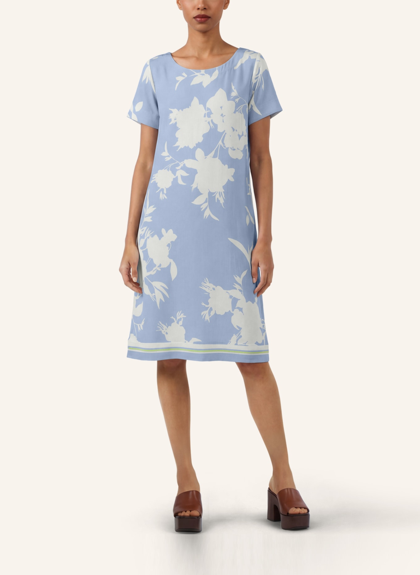 APART Jerseykleid: HELLBLAU/ CREME