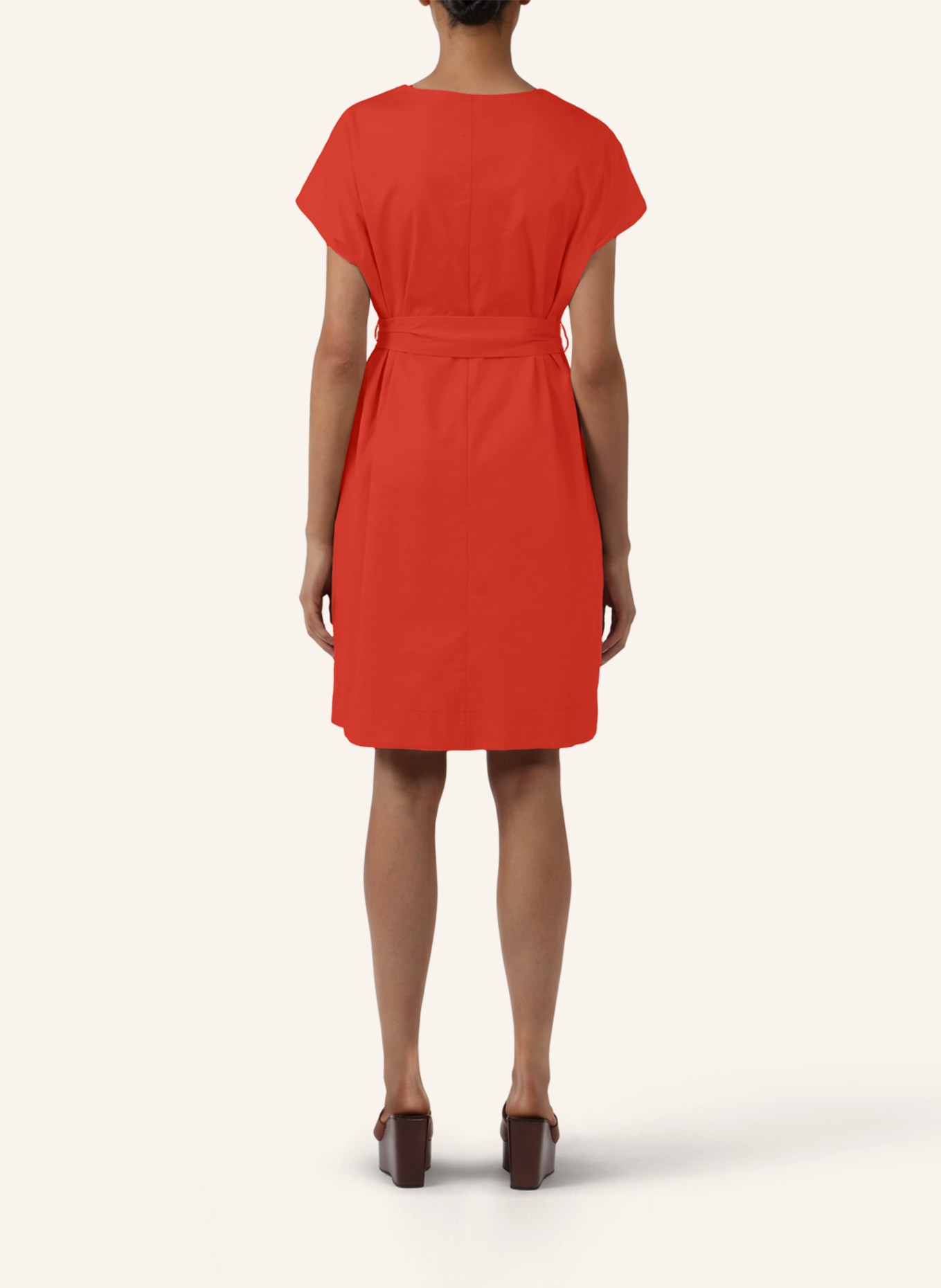 APART Kleid: ORANGE