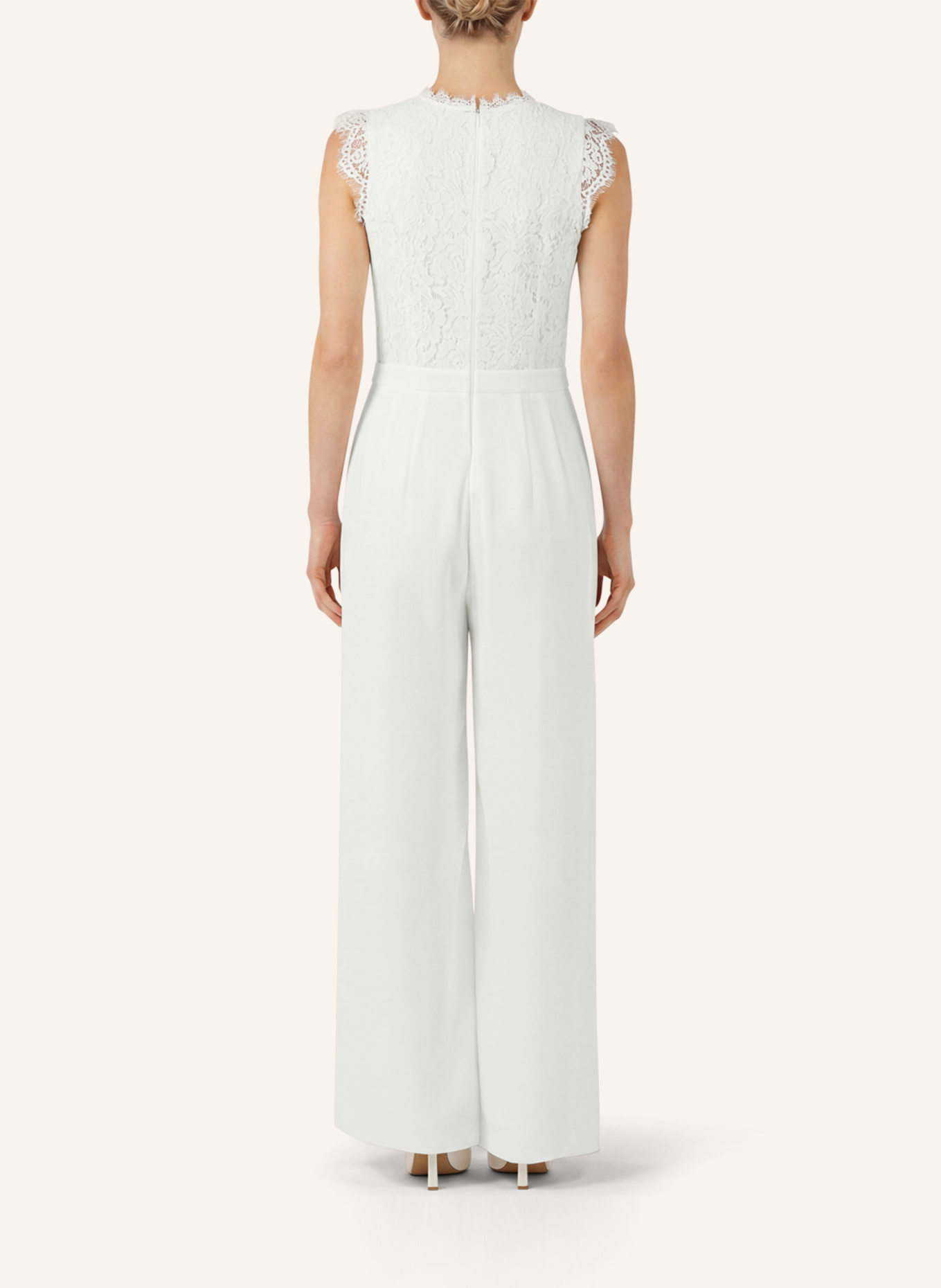 APART Overall mit Spitzenoberteil: CREME