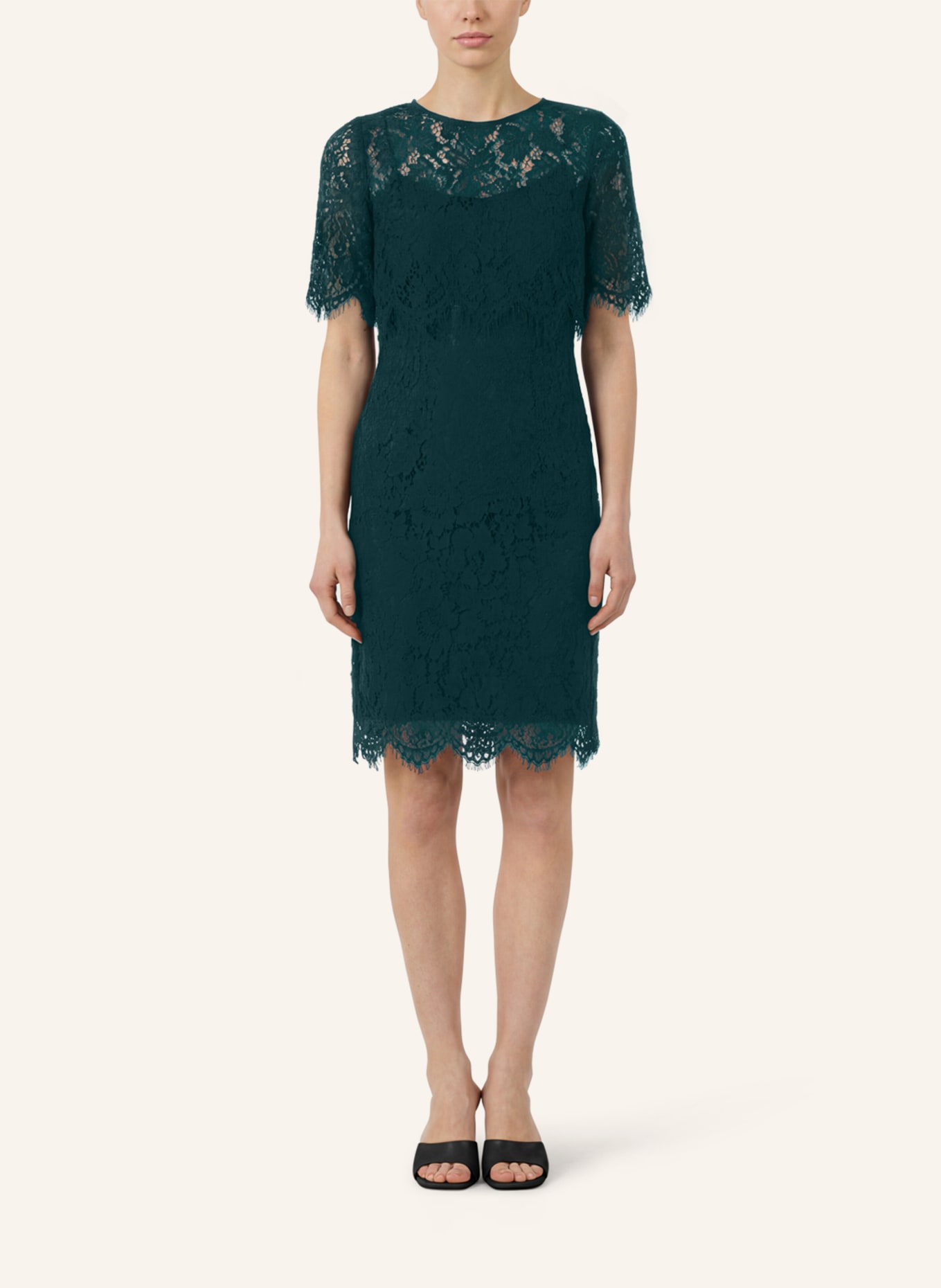 APART Spitzenkleid mit Spitzenjacke: DUNKELGRÜN