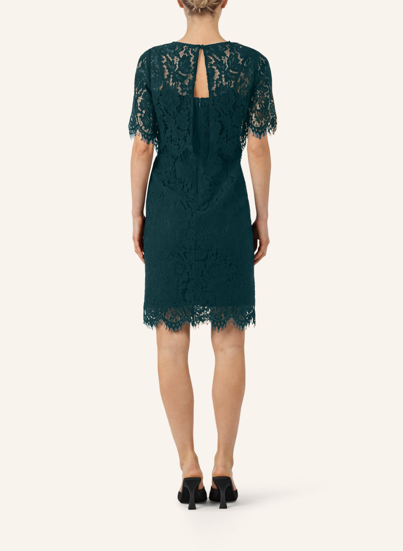 APART Spitzenkleid mit Spitzenjacke: DUNKELGRÜN