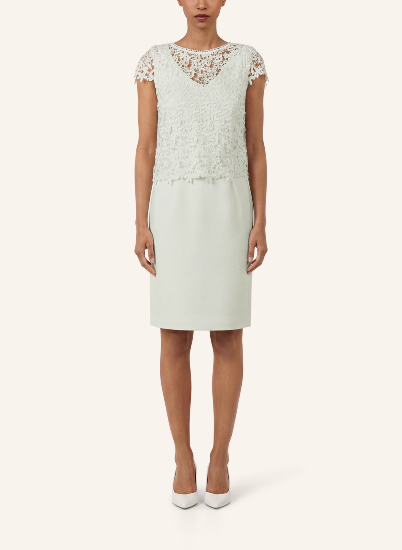 APART Etuikleid mit Spitzenjäckchen: CREME