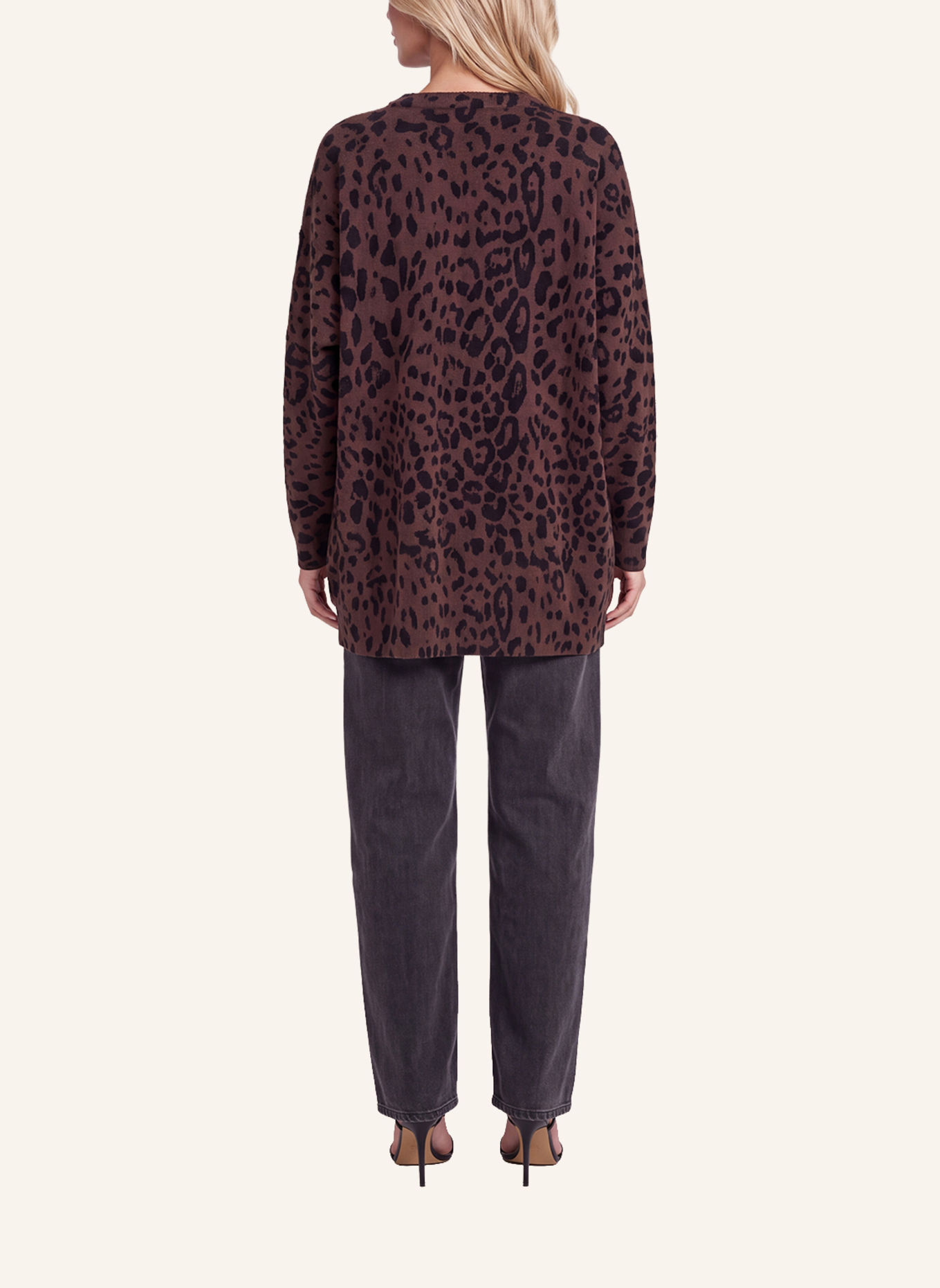 APART Oversized Pullover: BRAUN / SCHWARZ