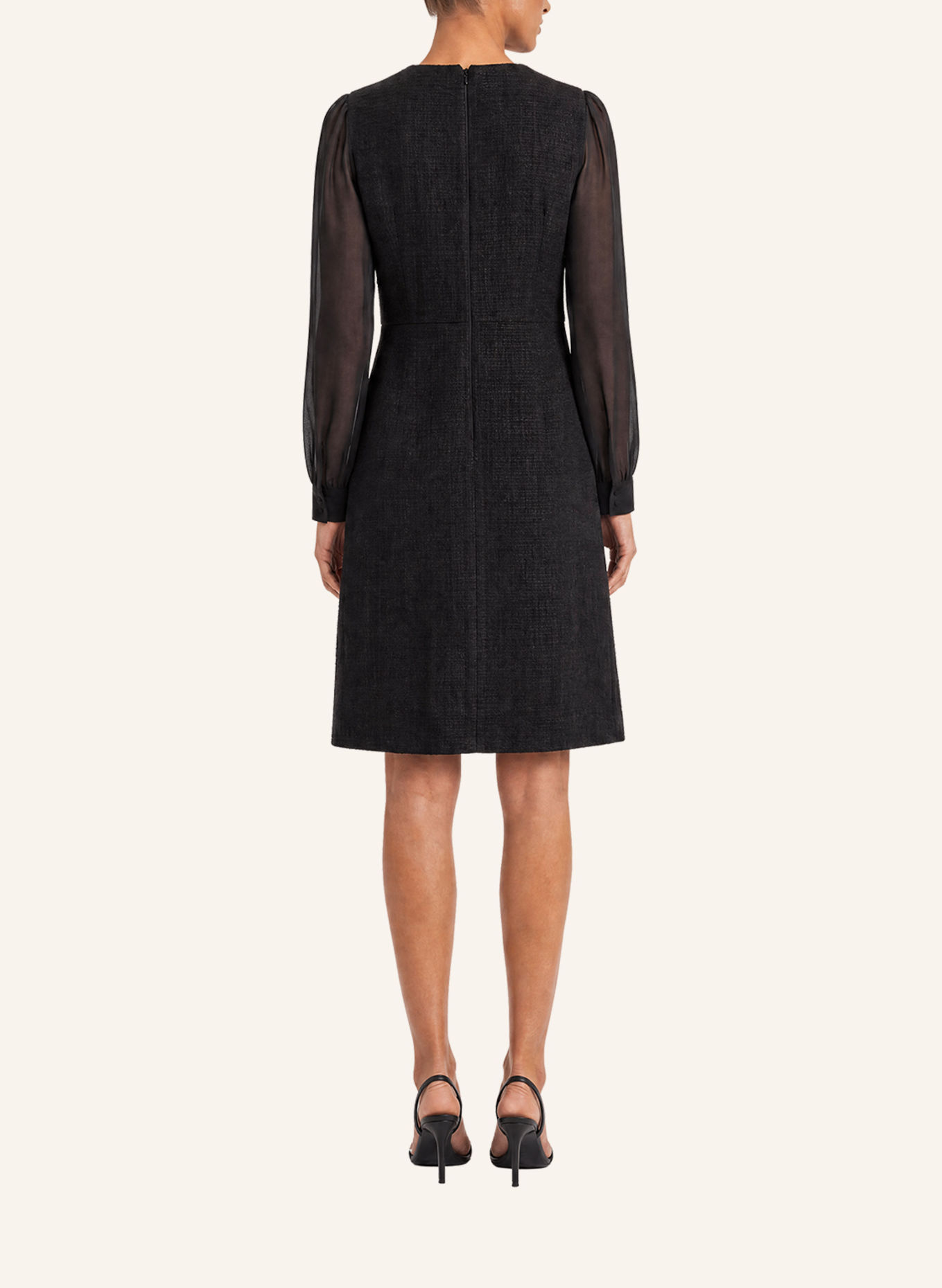 APART Bouclékleid: SCHWARZ