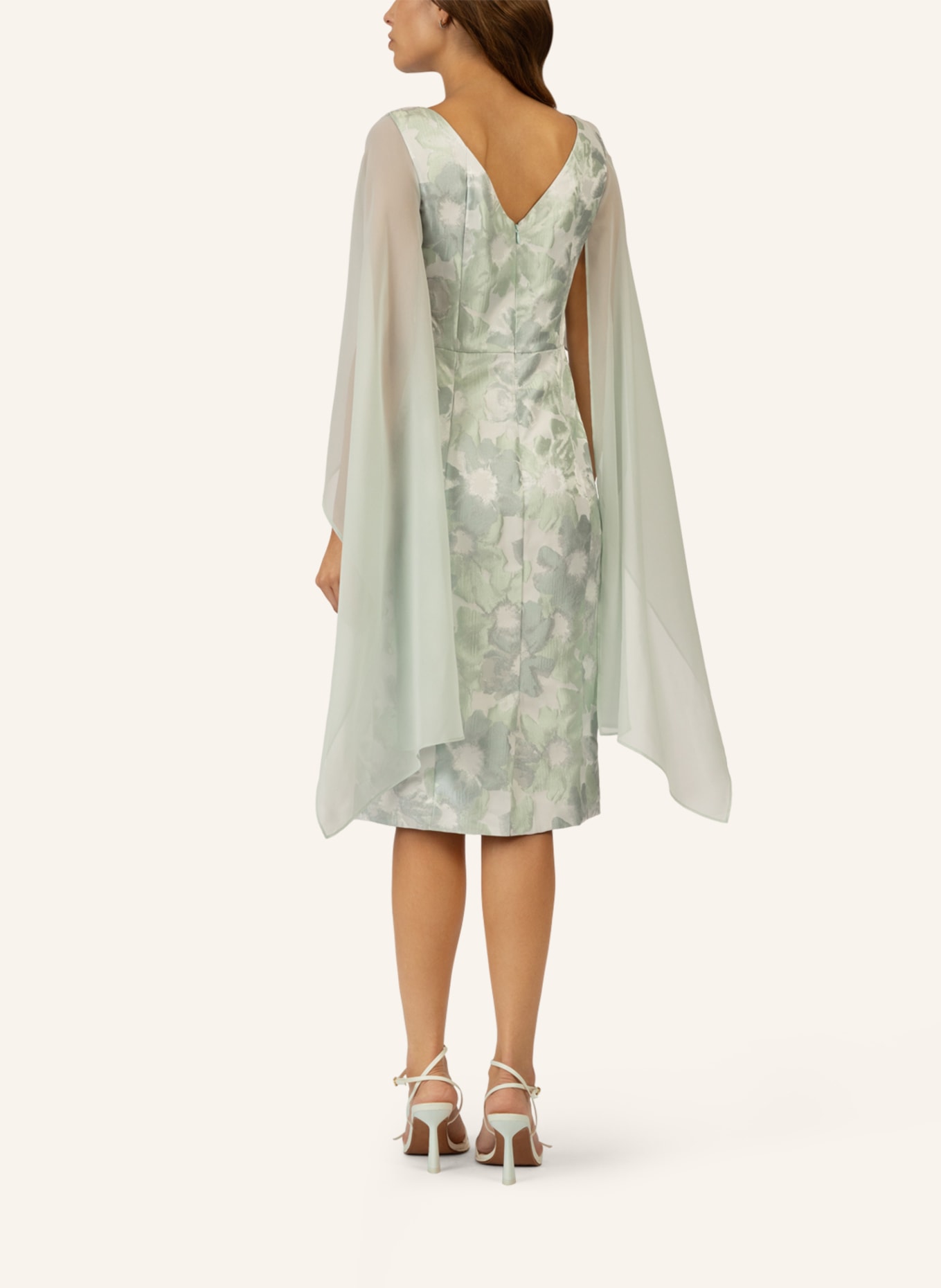 APART Jacquard Kleid mit Chiffonstola, Farbe: MINT (Bild 2)