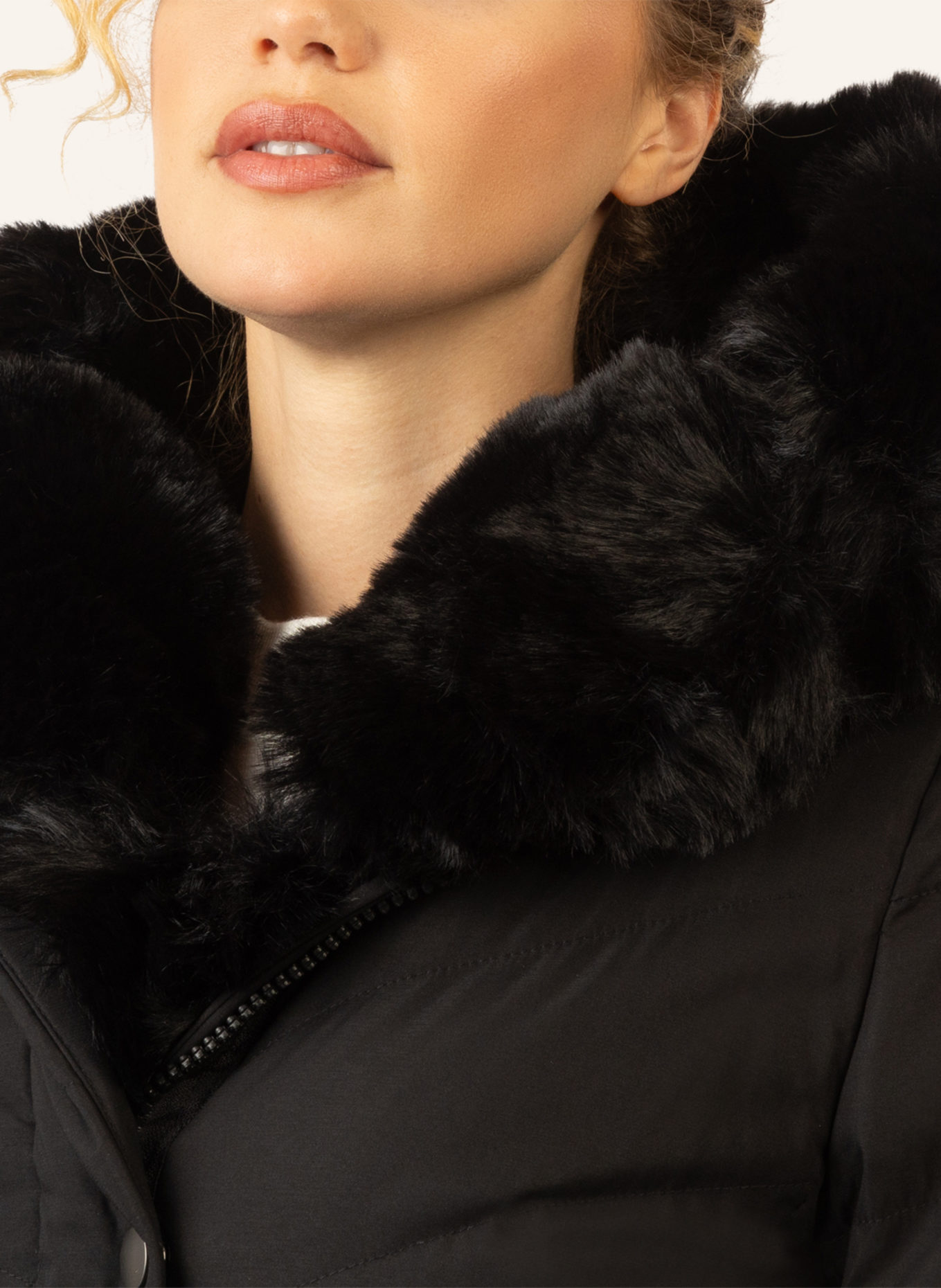 APART Winterjacke: SCHWARZ