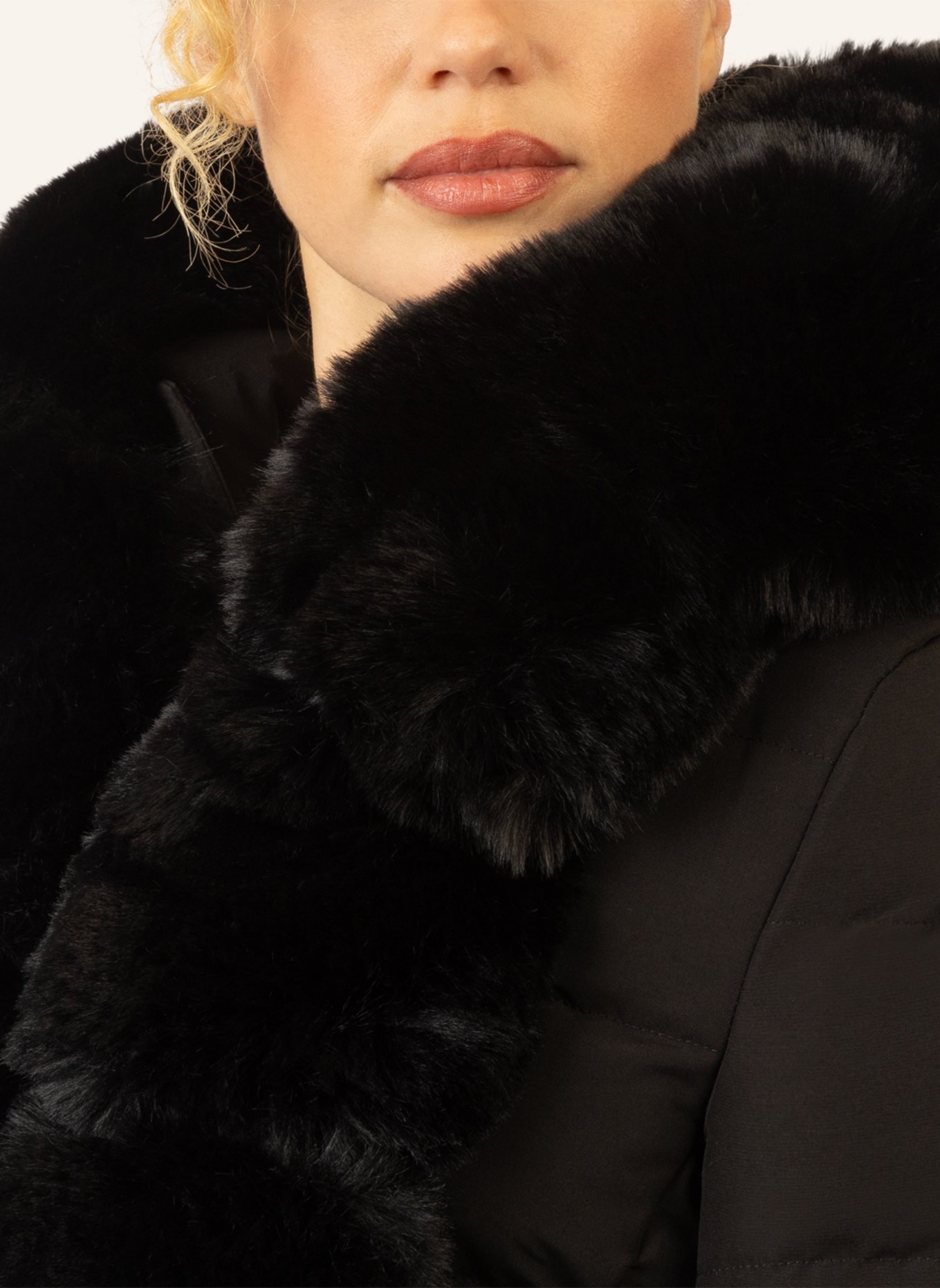 APART Winterjacke: SCHWARZ